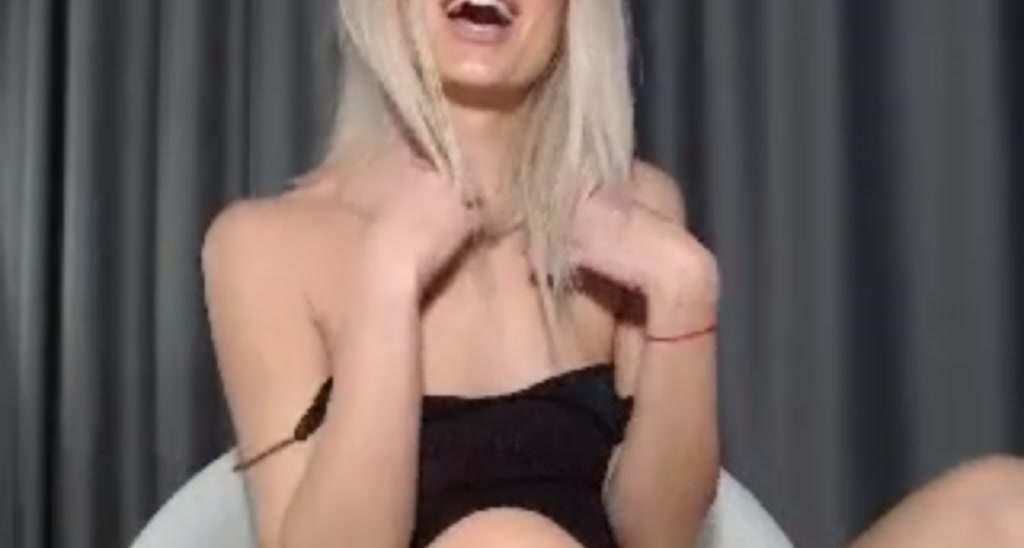 Sweet_Carina video thumbnail