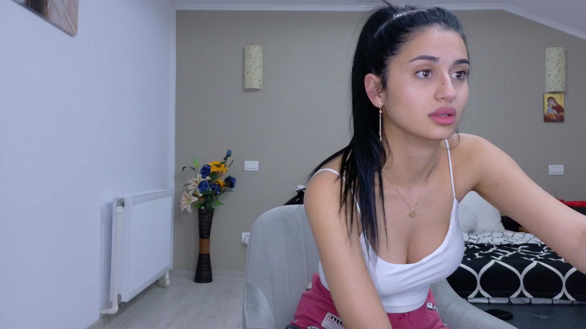 SweetyKell video thumbnail