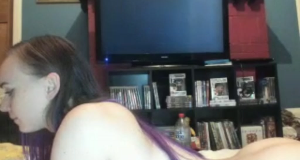 MiaMunro video thumbnail