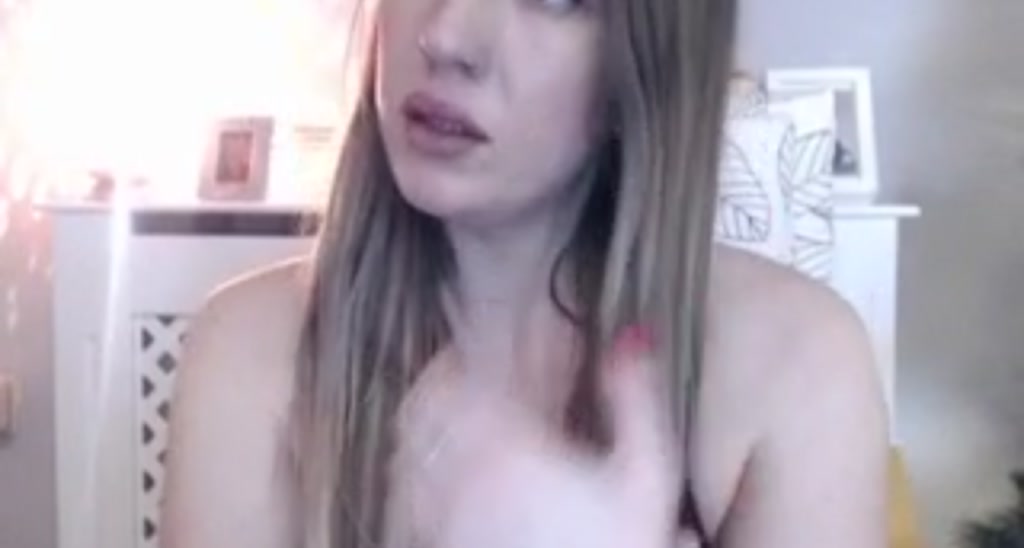 HollyWould_x video thumbnail