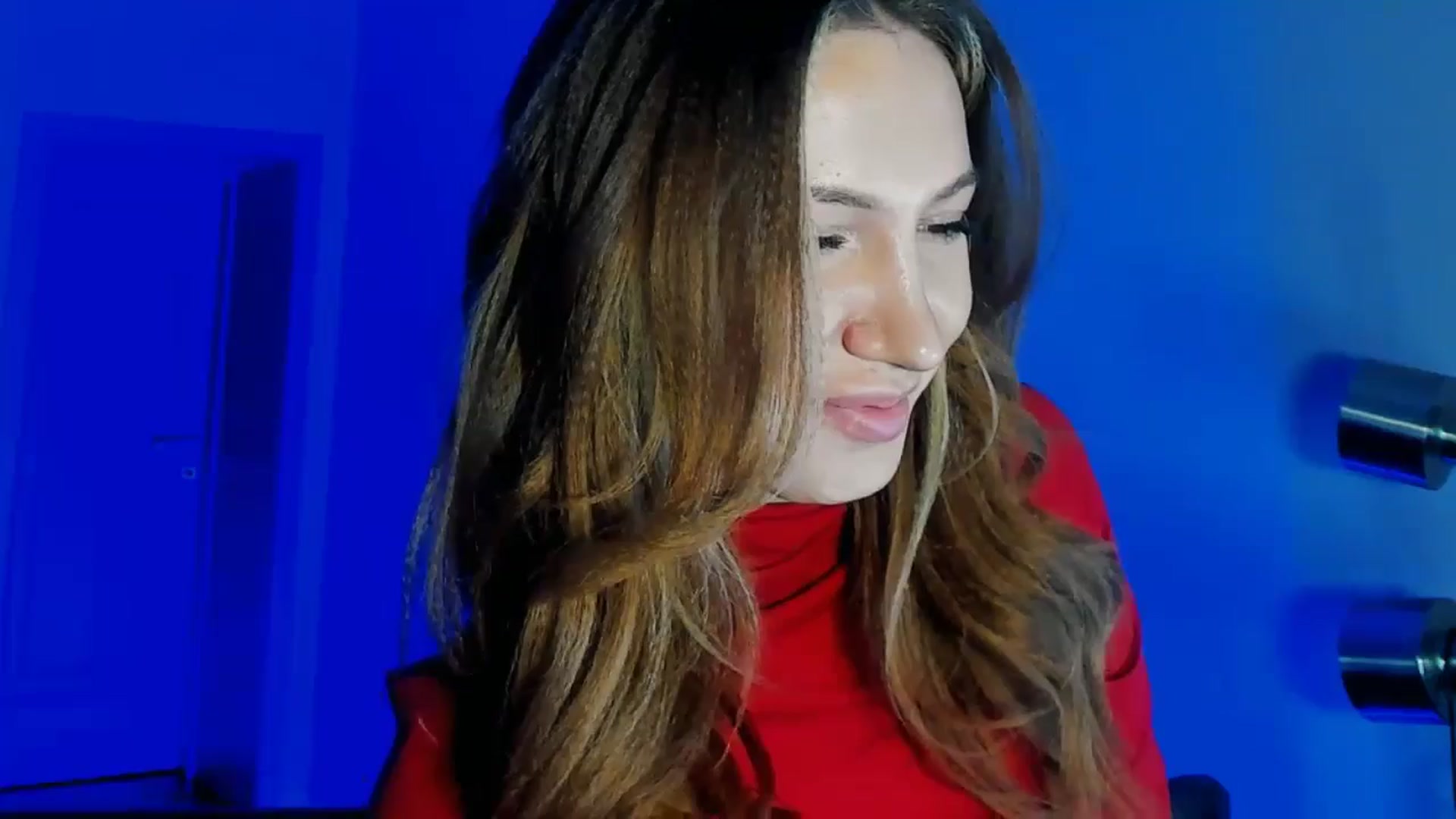 LovelyGin video thumbnail