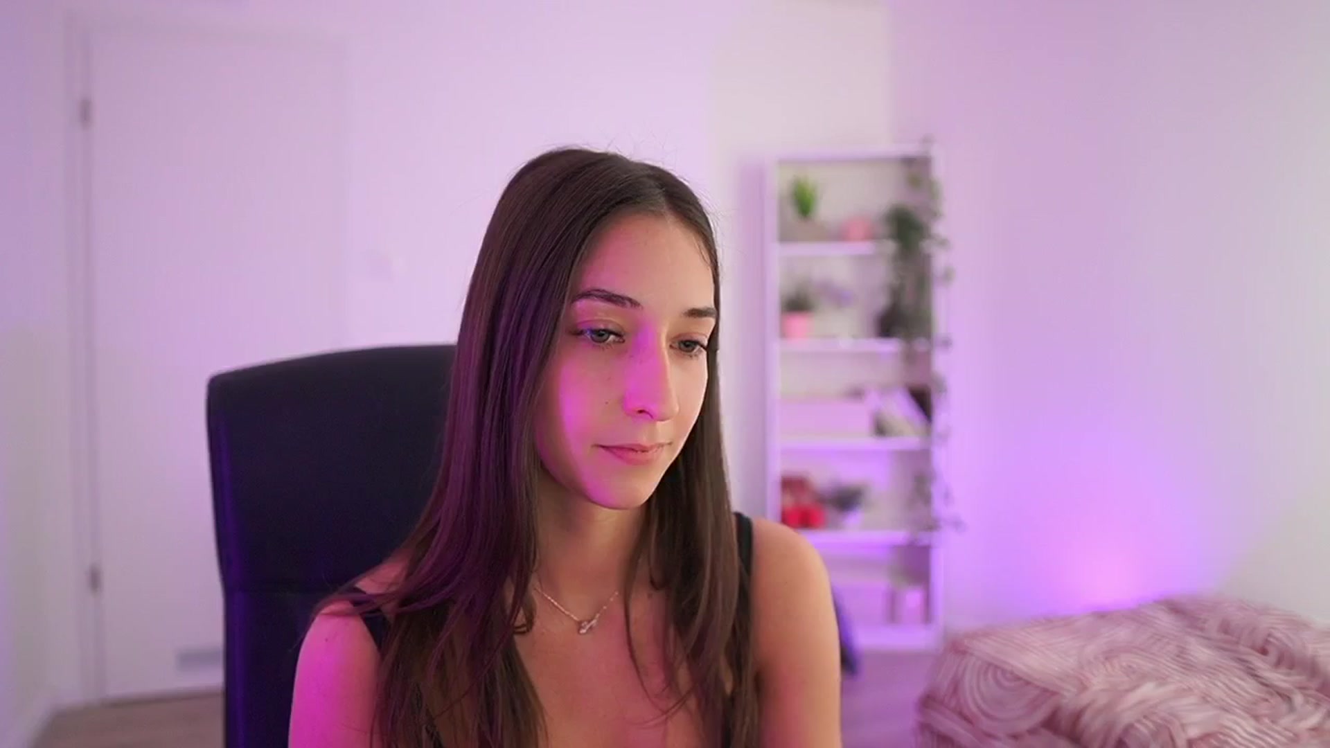 Brunettte_18 video thumbnail