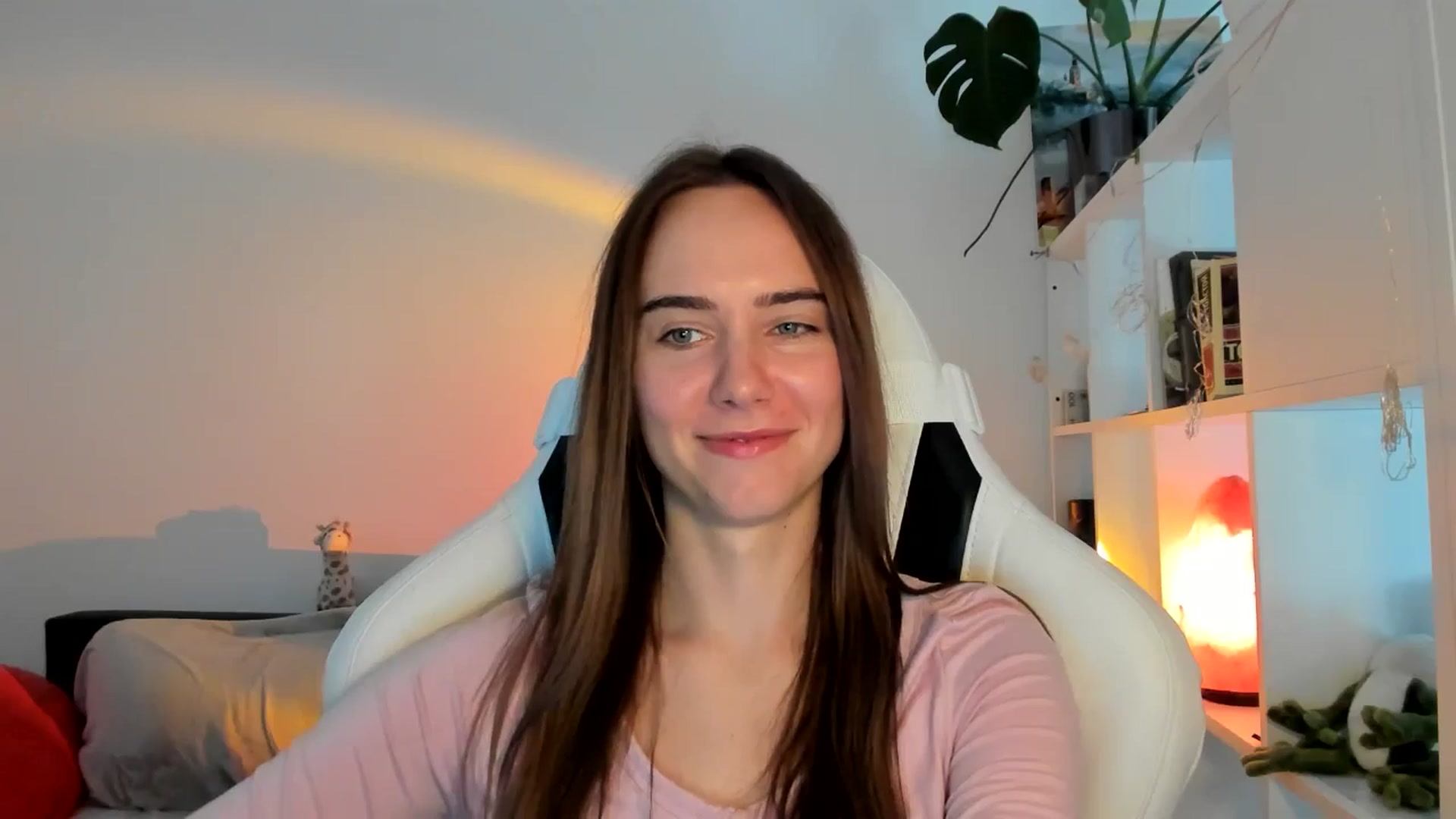 OhAlisa video thumbnail
