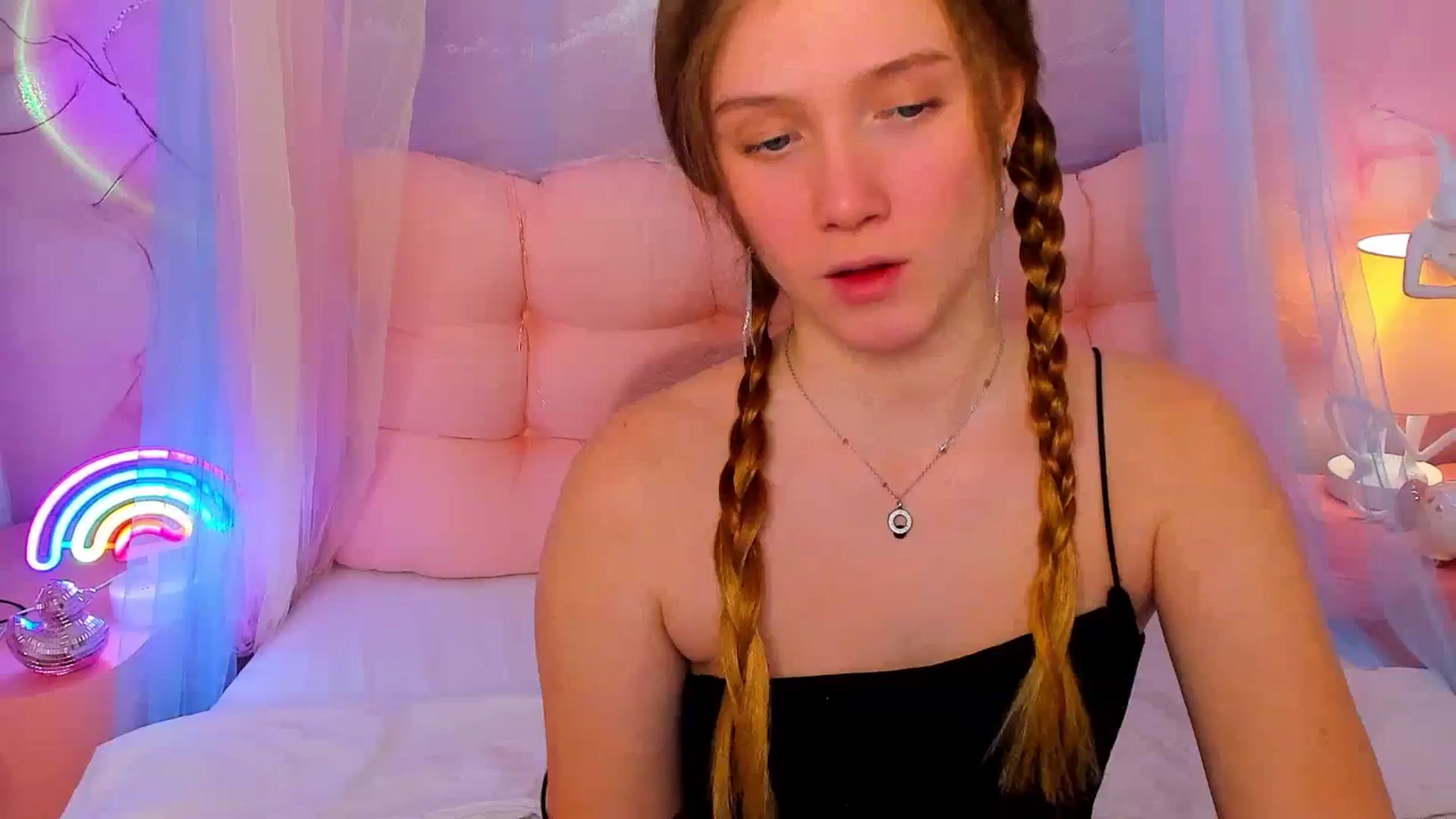 Beatrizz video thumbnail