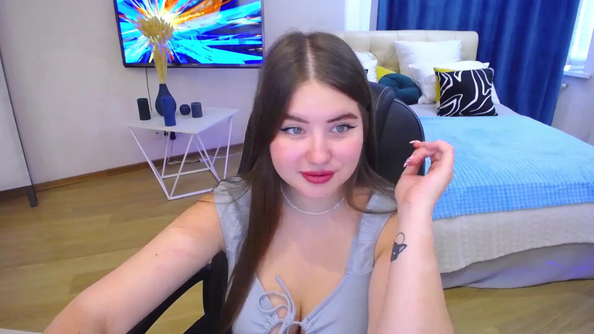 AdmireMyEyes video thumbnail