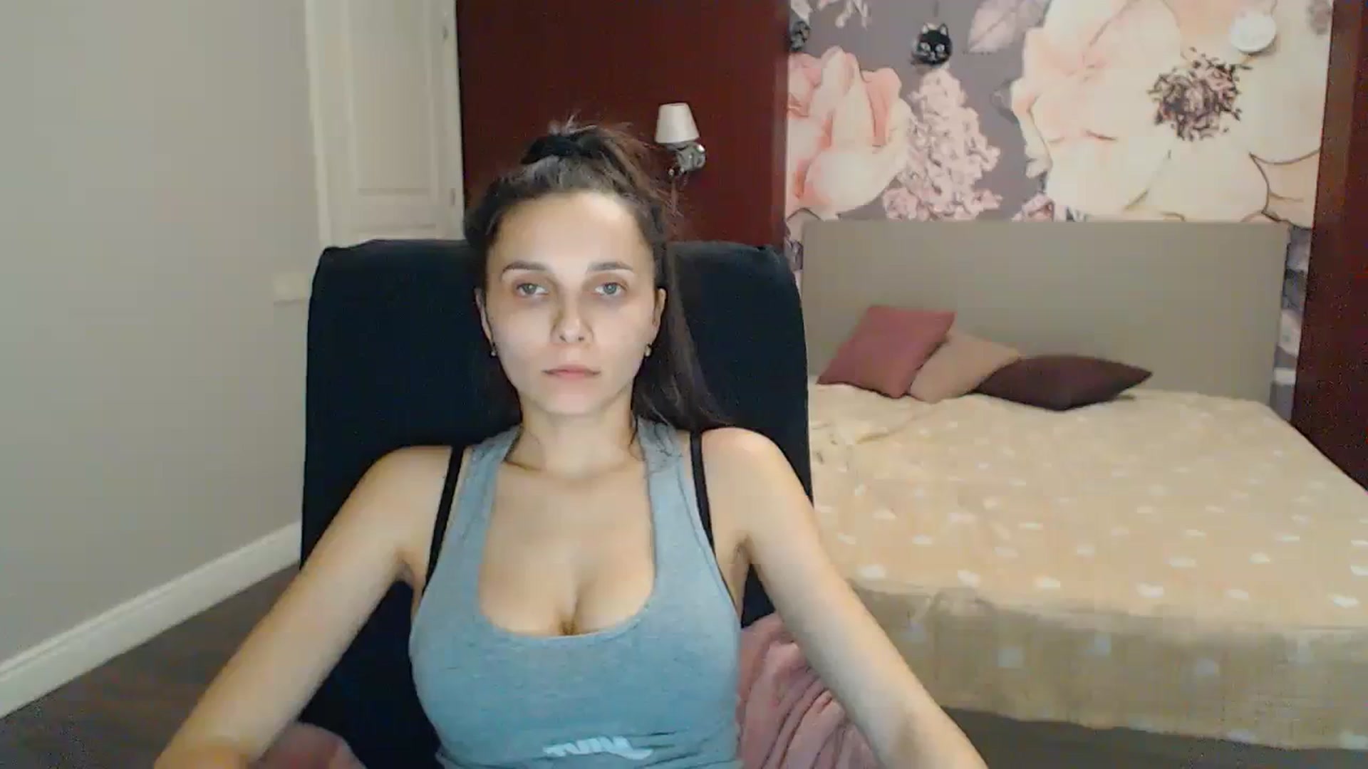 Karina_Mils video thumbnail