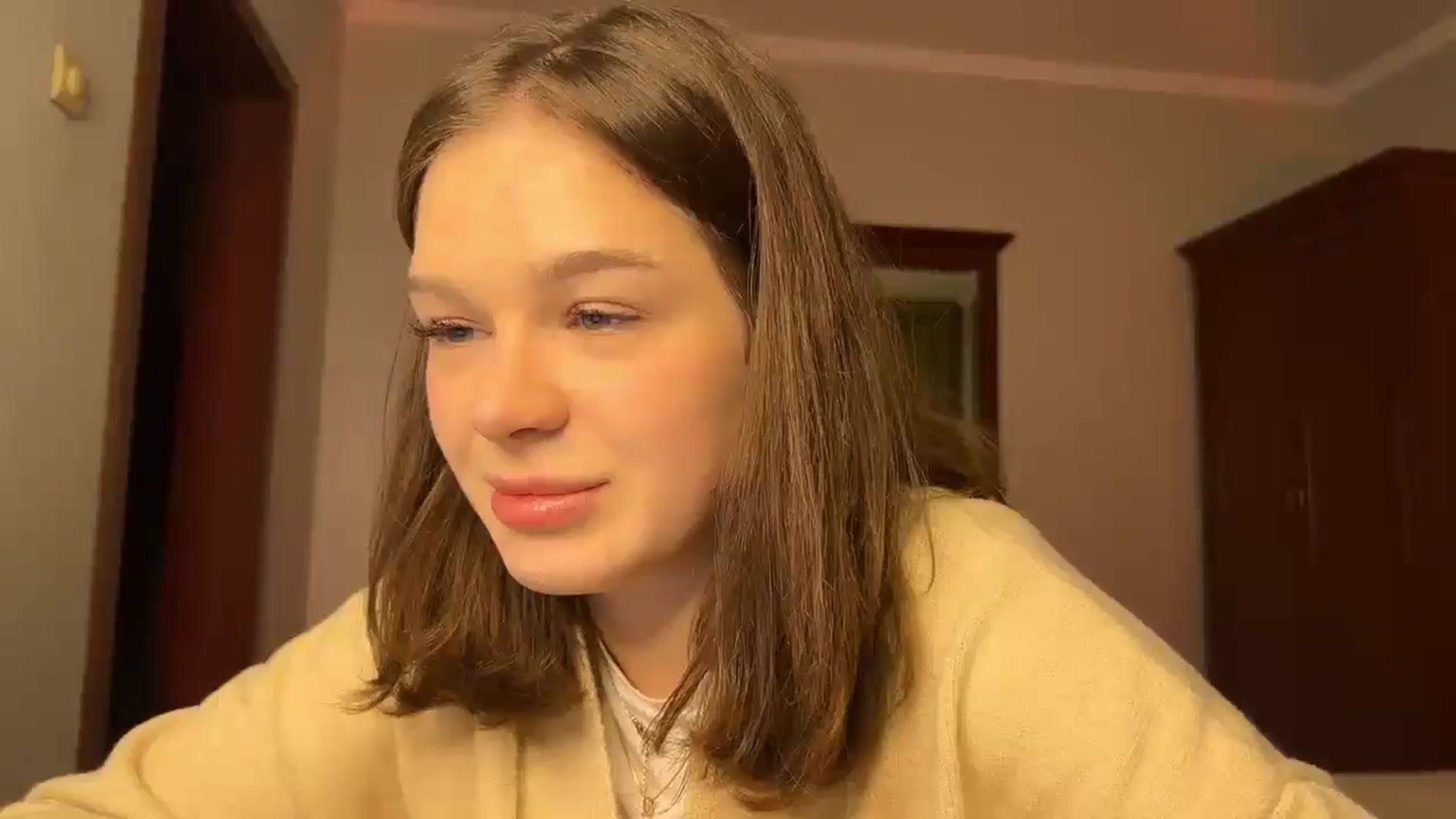HeyAlisa video thumbnail