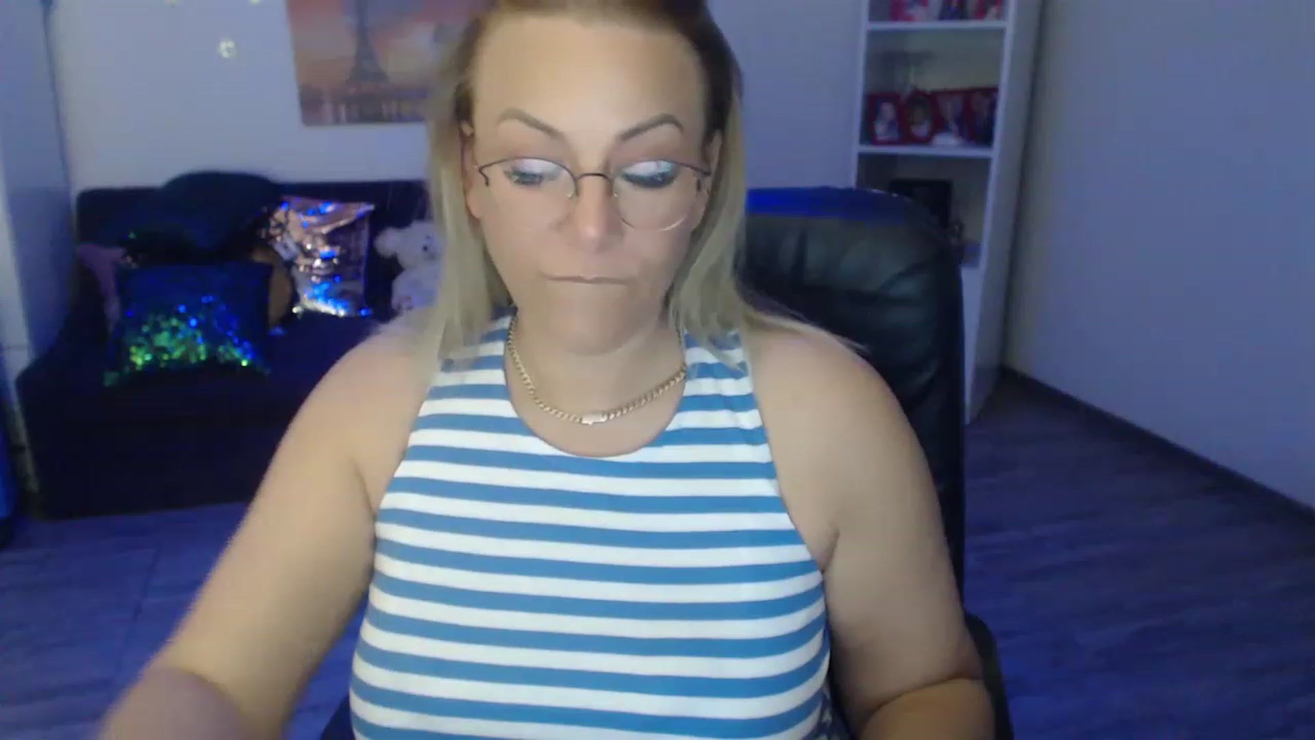 A_baby_Boo video thumbnail