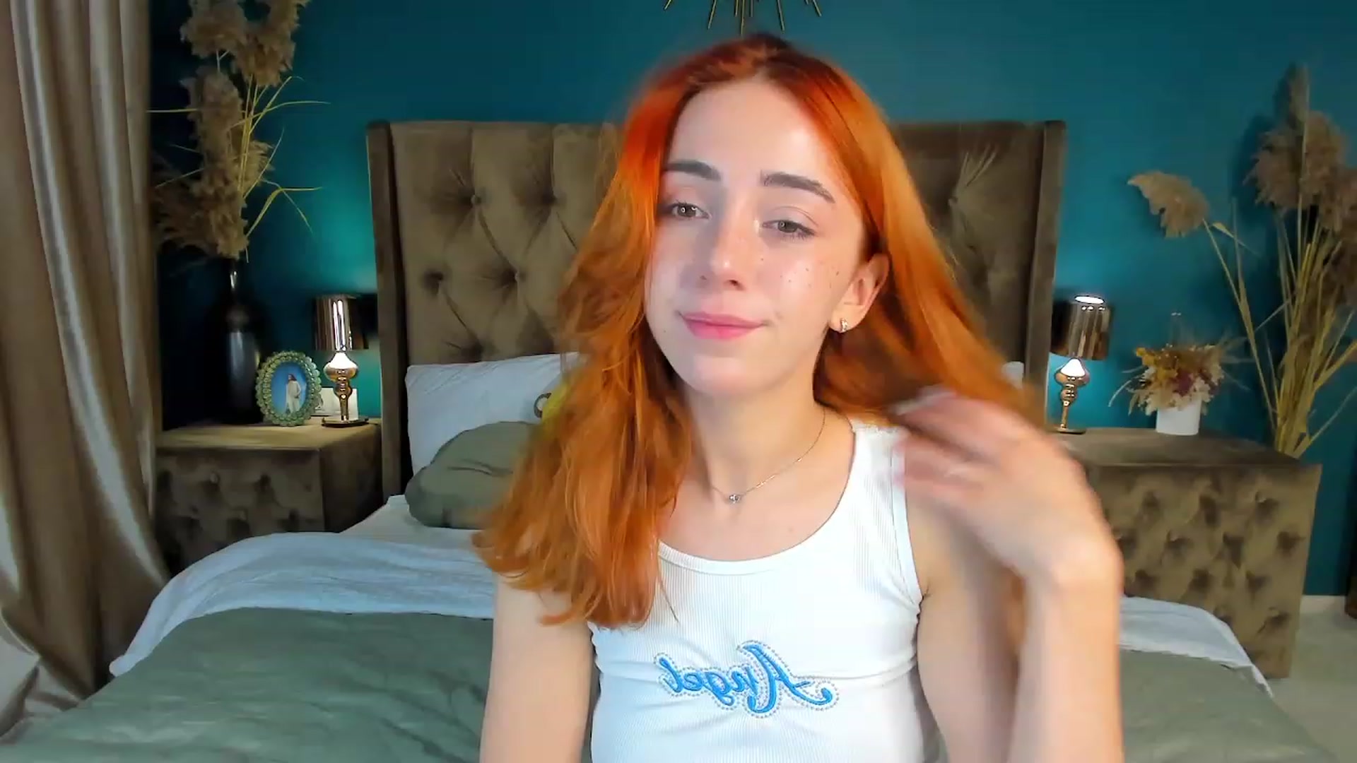 ElsaYoung video thumbnail