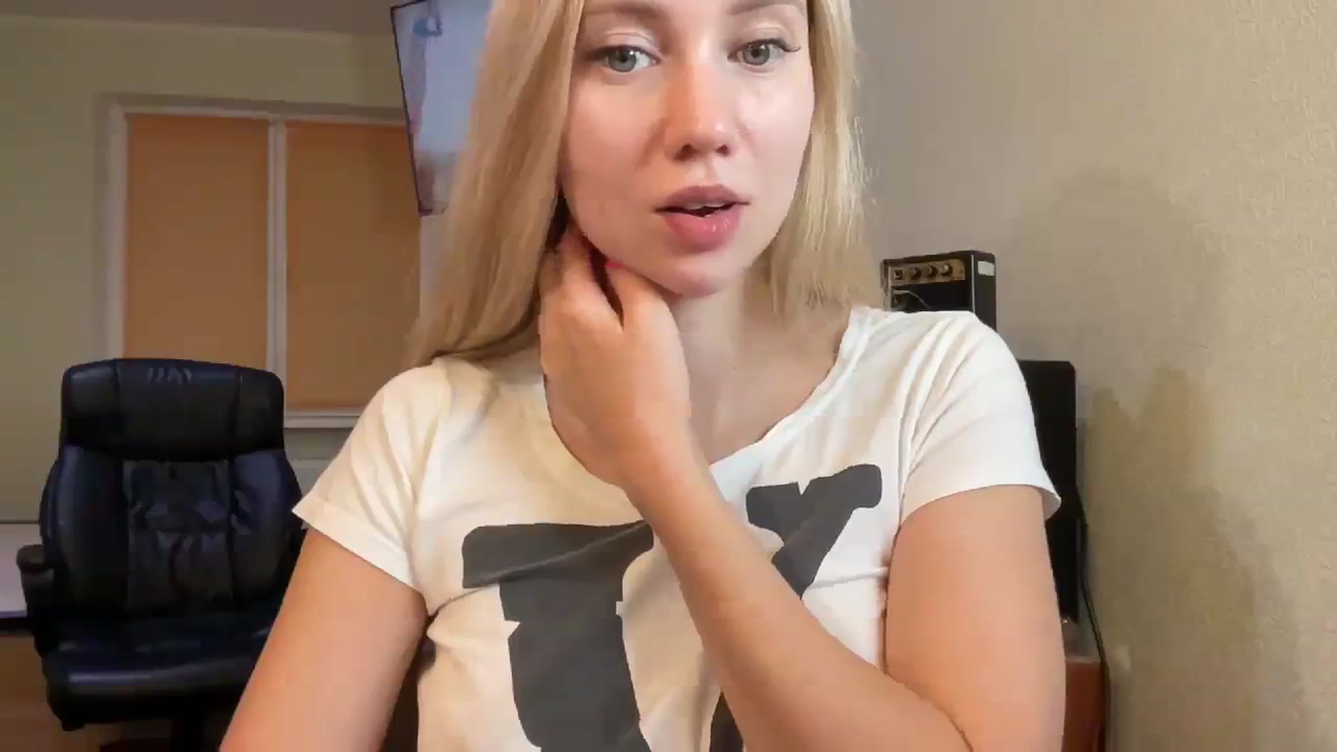 Miss_Sylvia video thumbnail