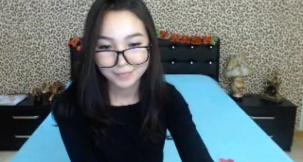 SweetKami_ video thumbnail