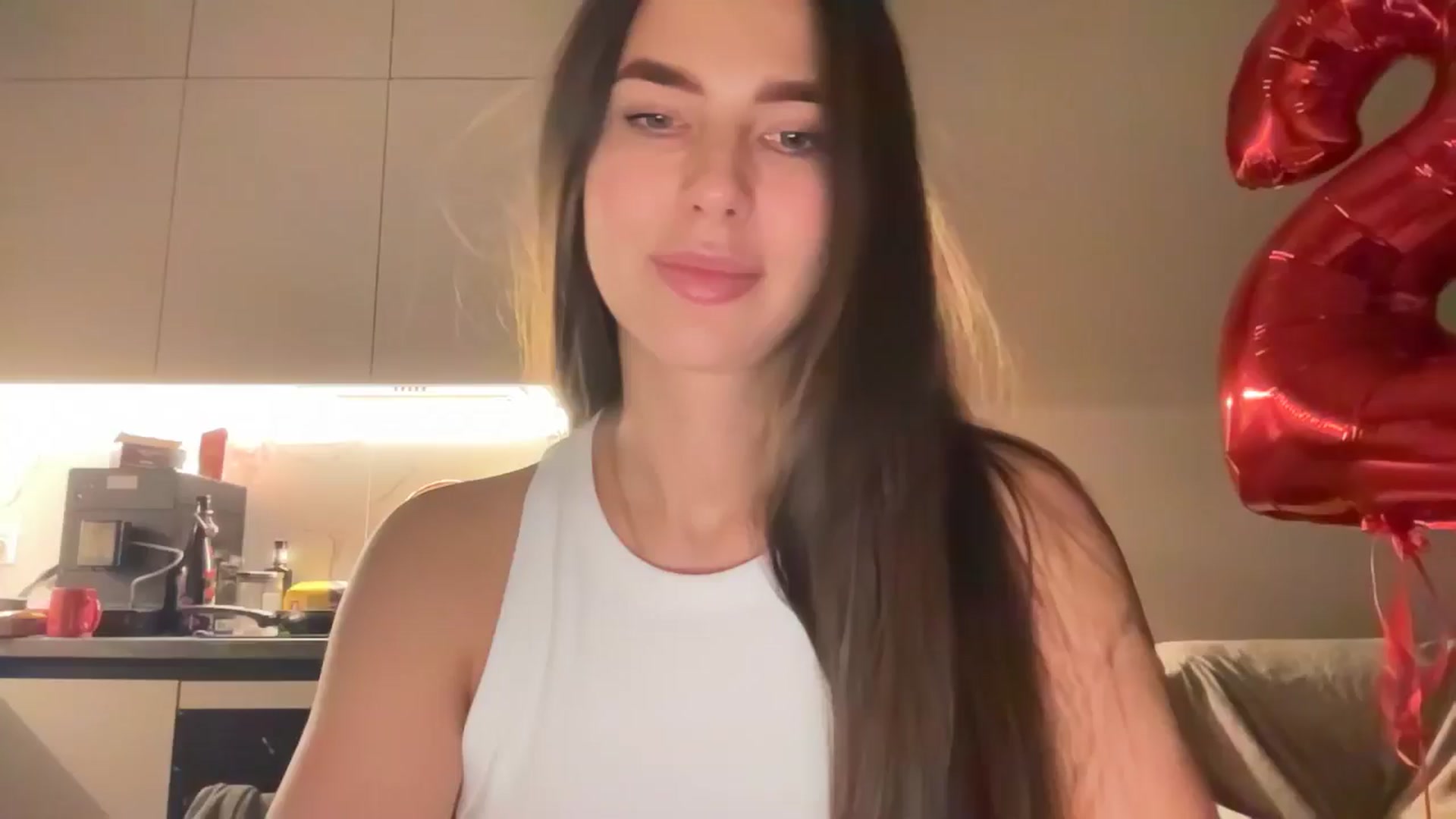 kissfreeze video thumbnail