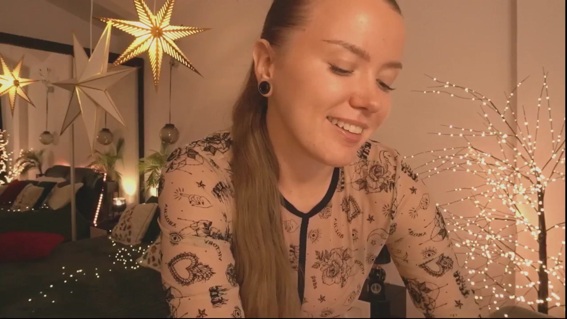 Daisy_Stacey video thumbnail