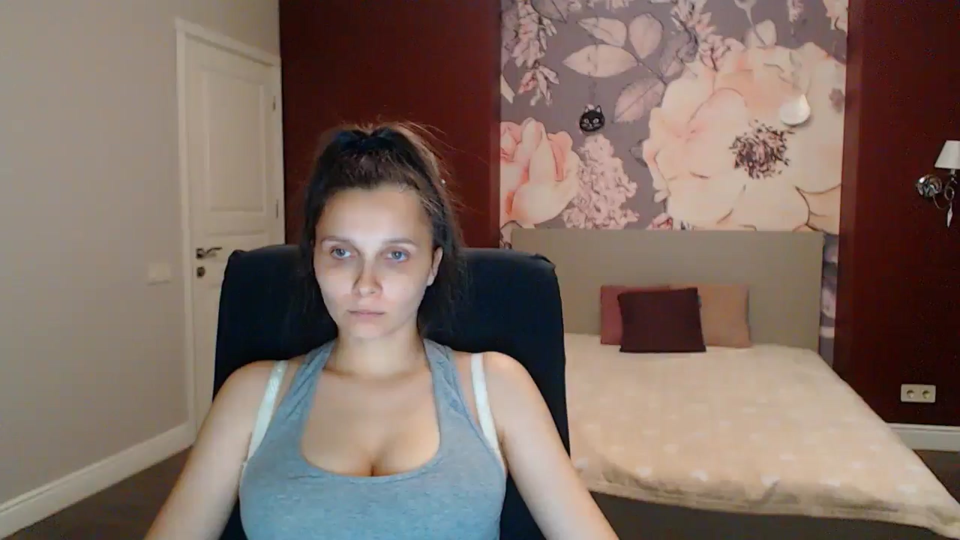 Karina_Mils video thumbnail