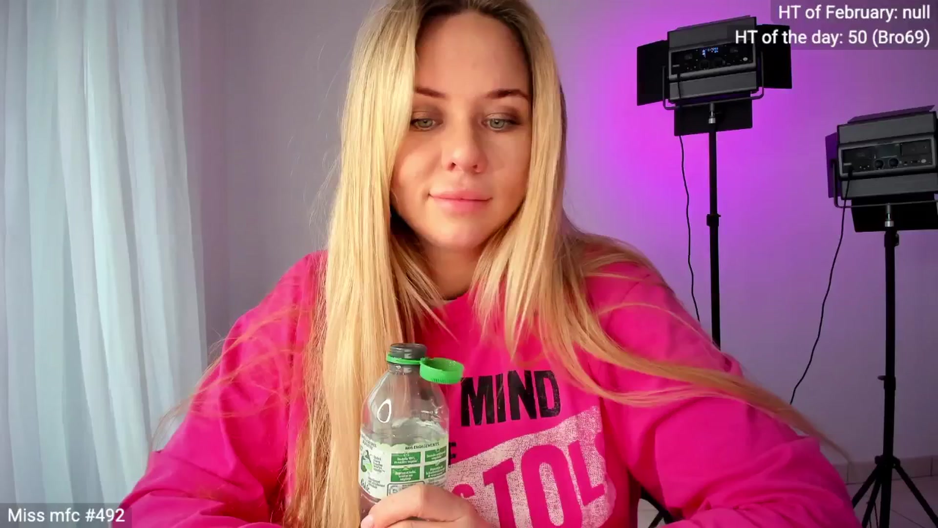 Linda_0nline video thumbnail