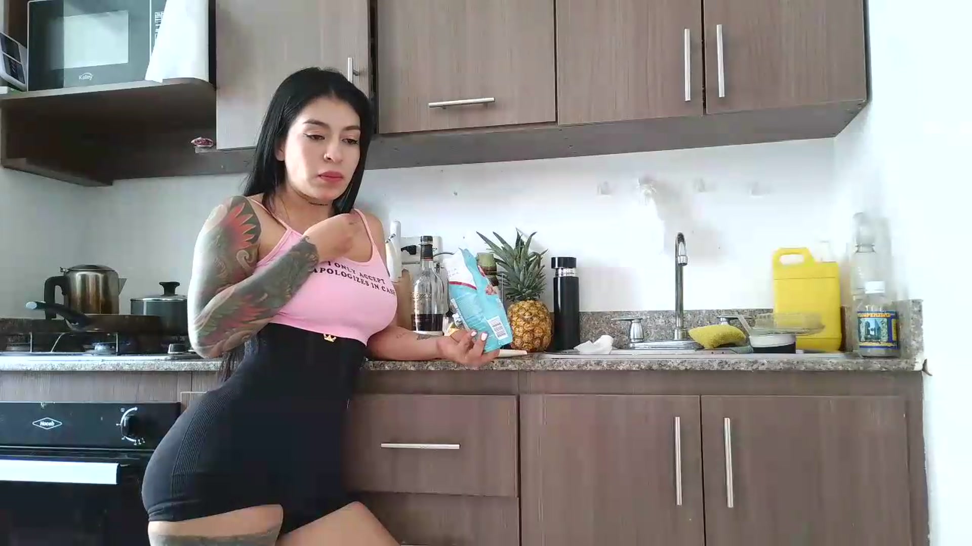yesicat video thumbnail