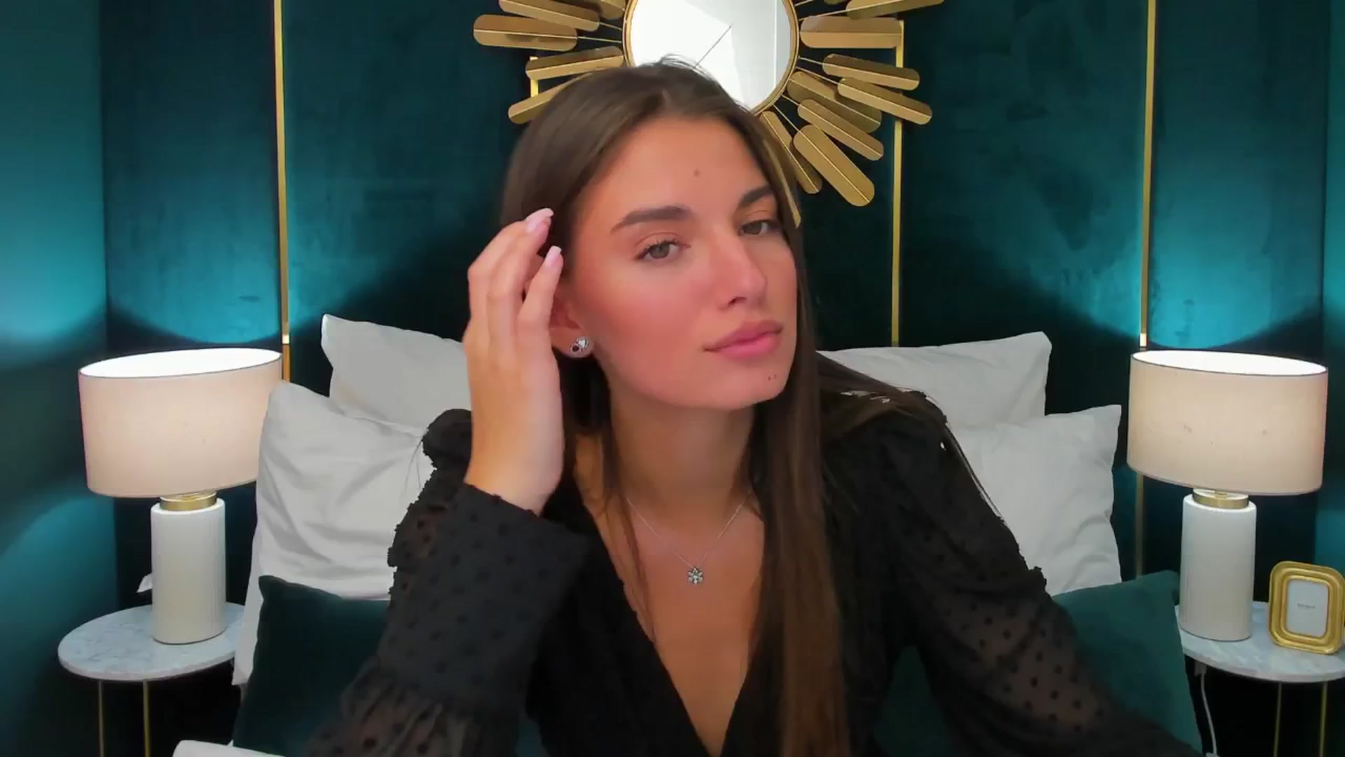 AlexaG video thumbnail