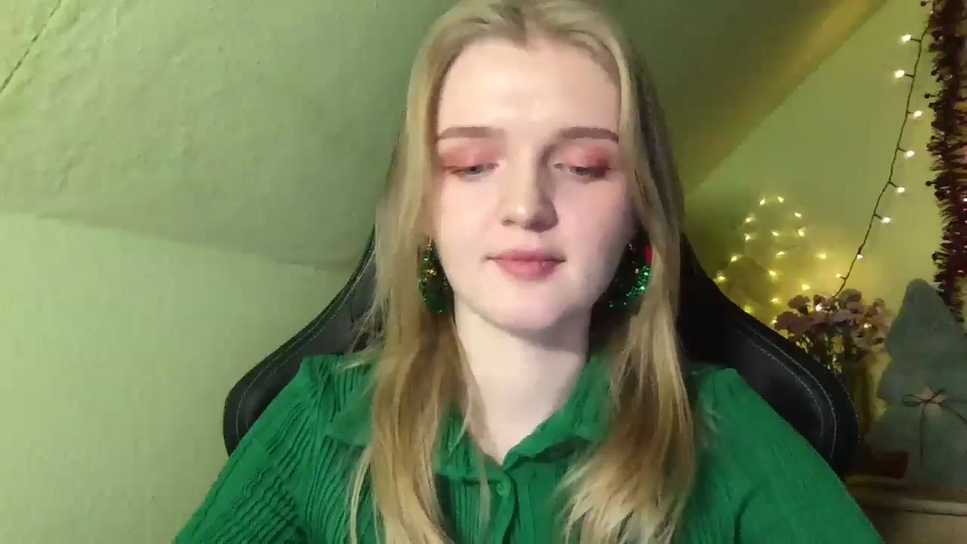 Lovely_Kitten video thumbnail