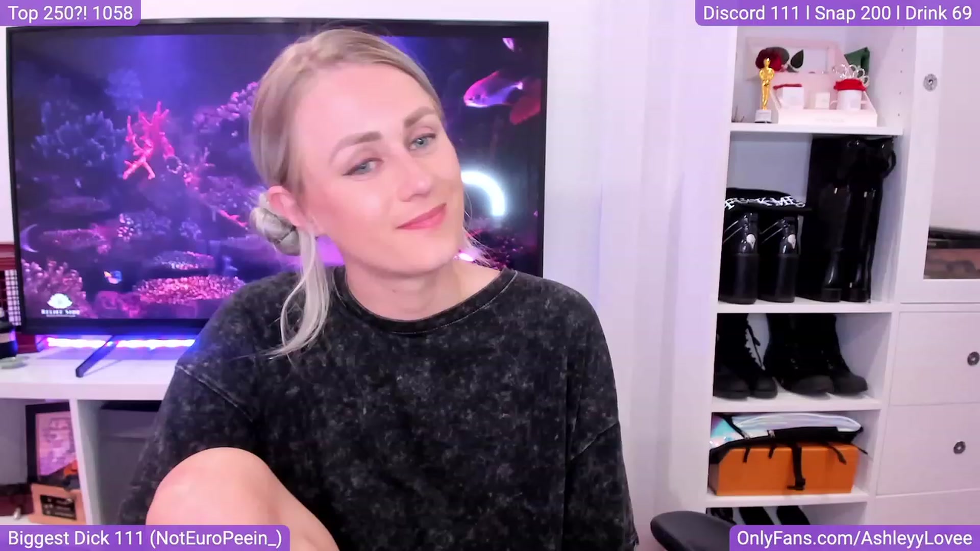 AshleyyLovee video thumbnail