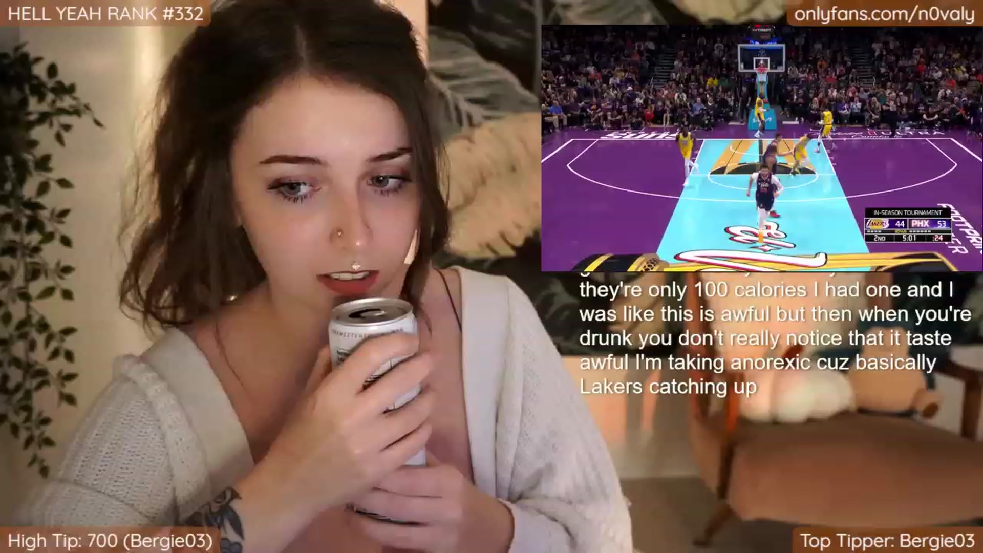 N0valy video thumbnail