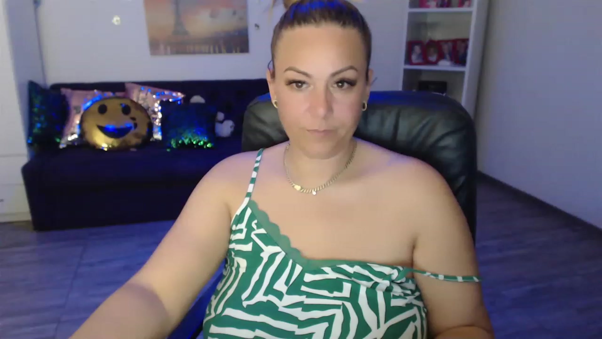 A_baby_Boo video thumbnail