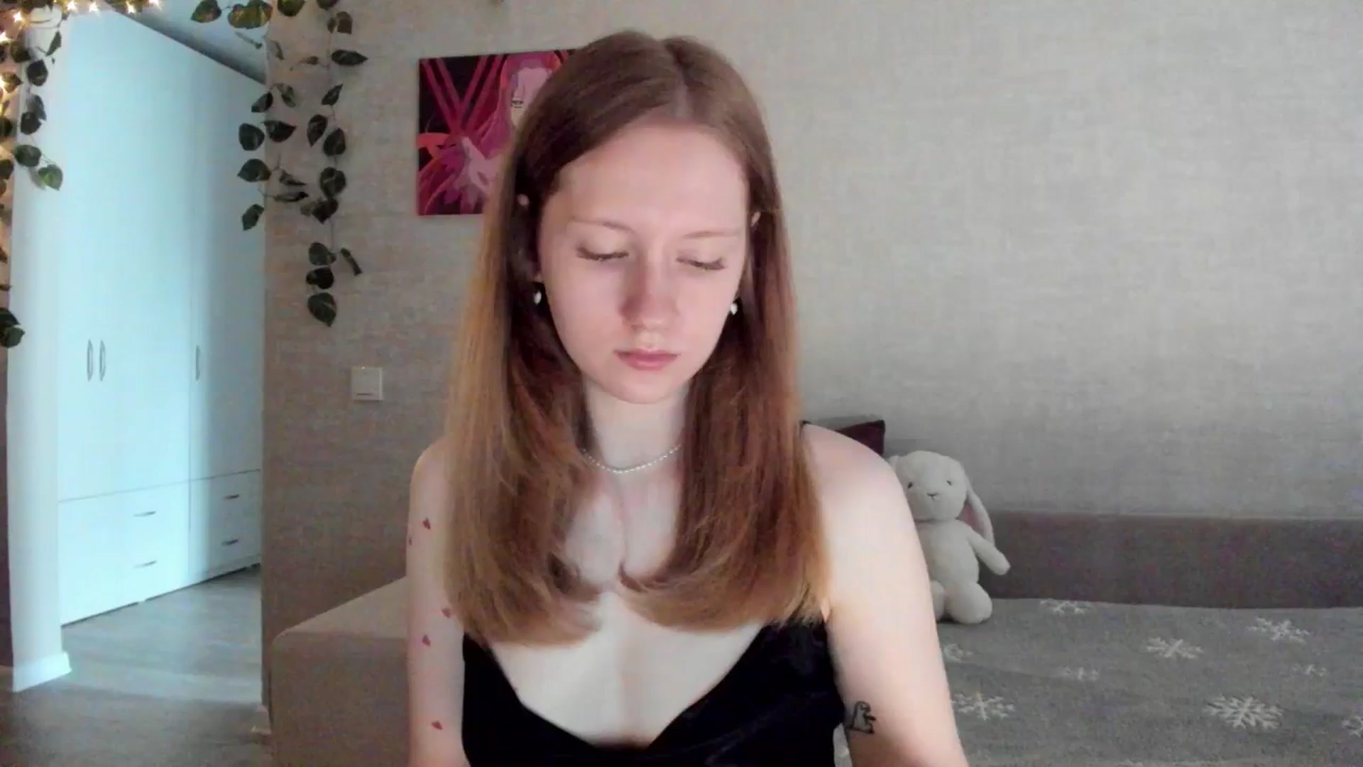 girlyAlicey video thumbnail