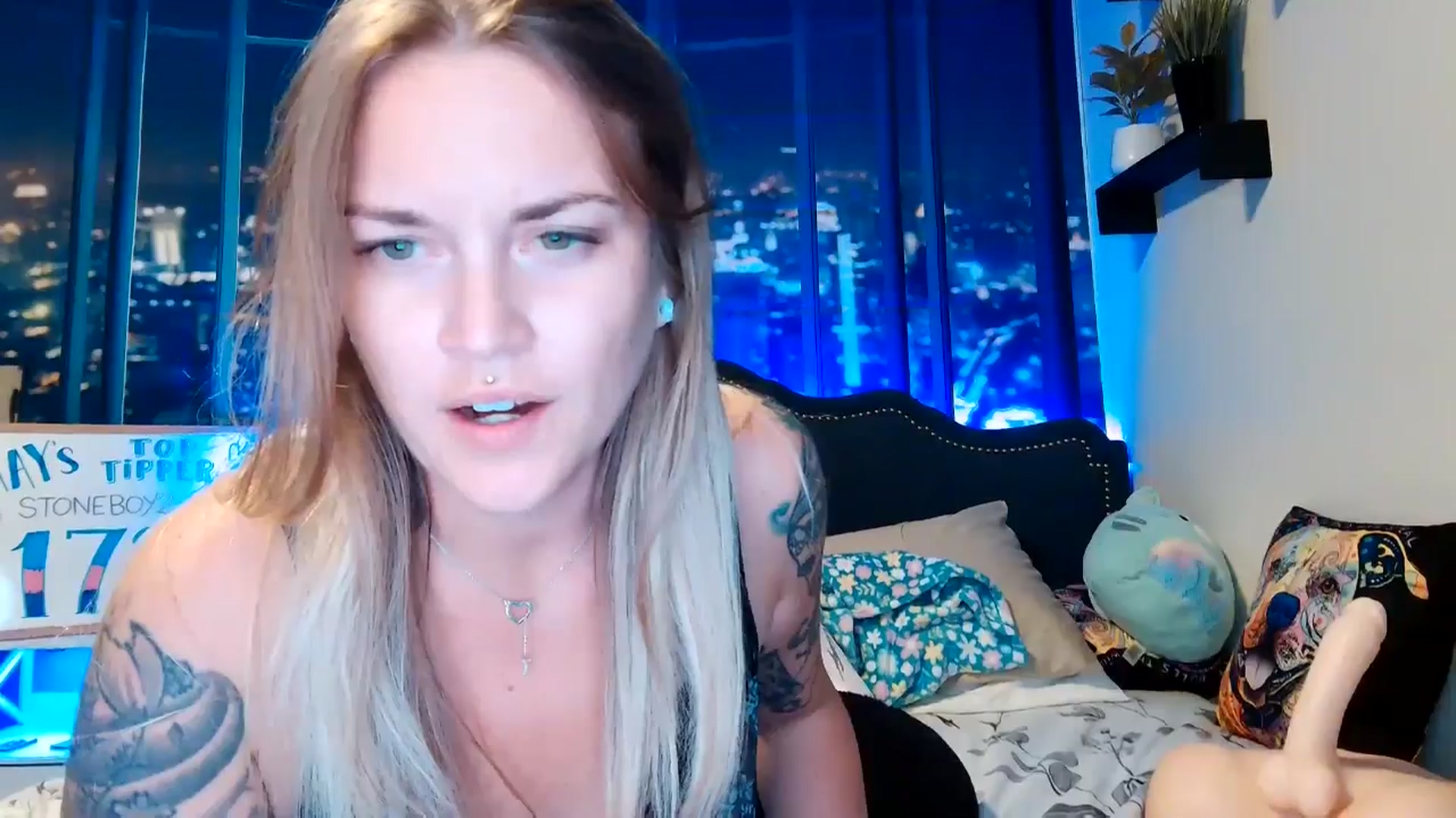 Rose_Kitten video thumbnail
