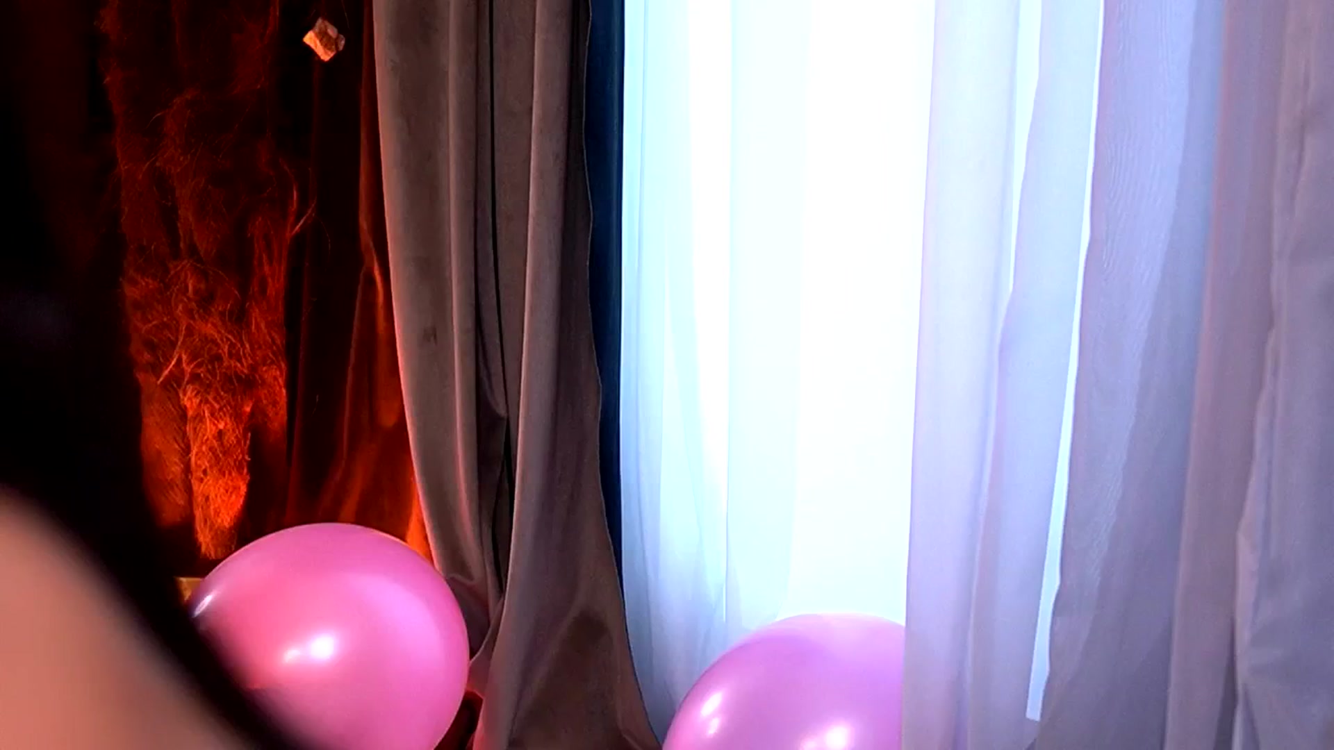 EsmeLuv video thumbnail