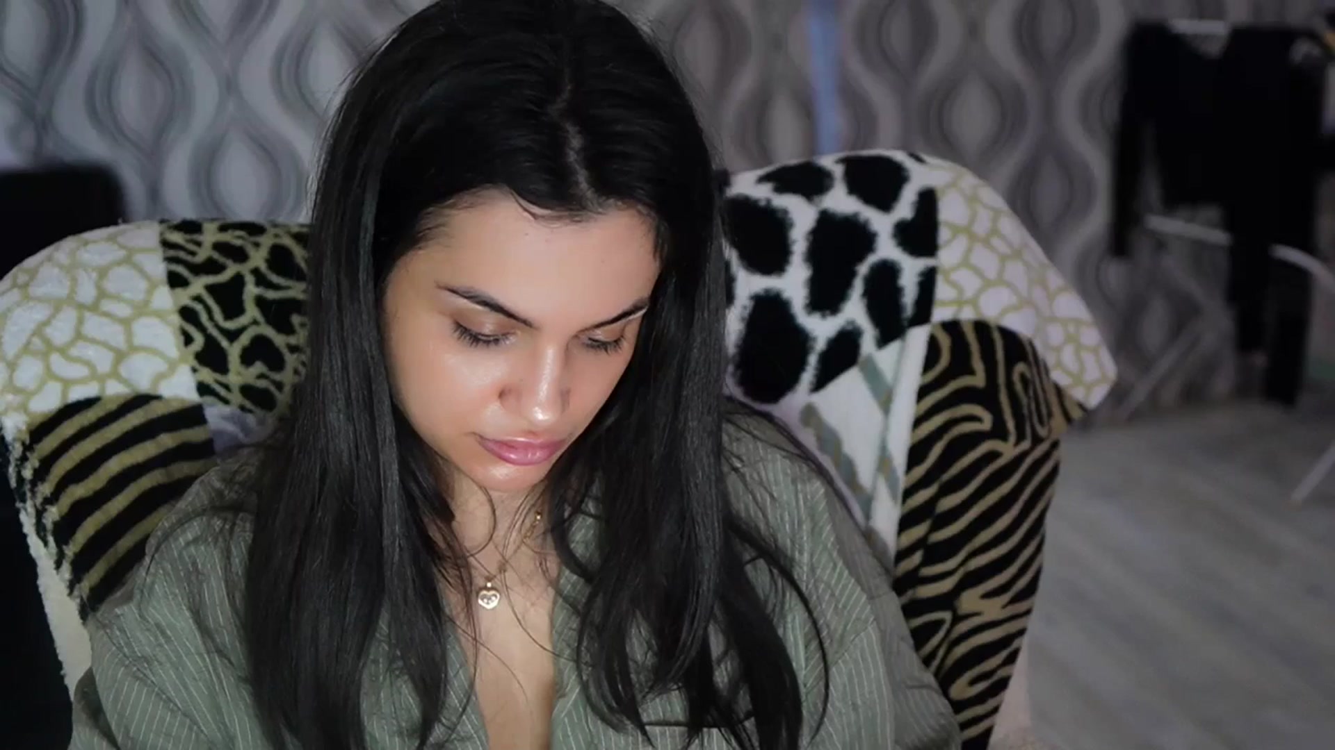 TinyAndrea video thumbnail