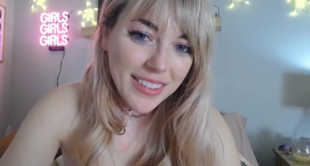 EmmaBelle video thumbnail