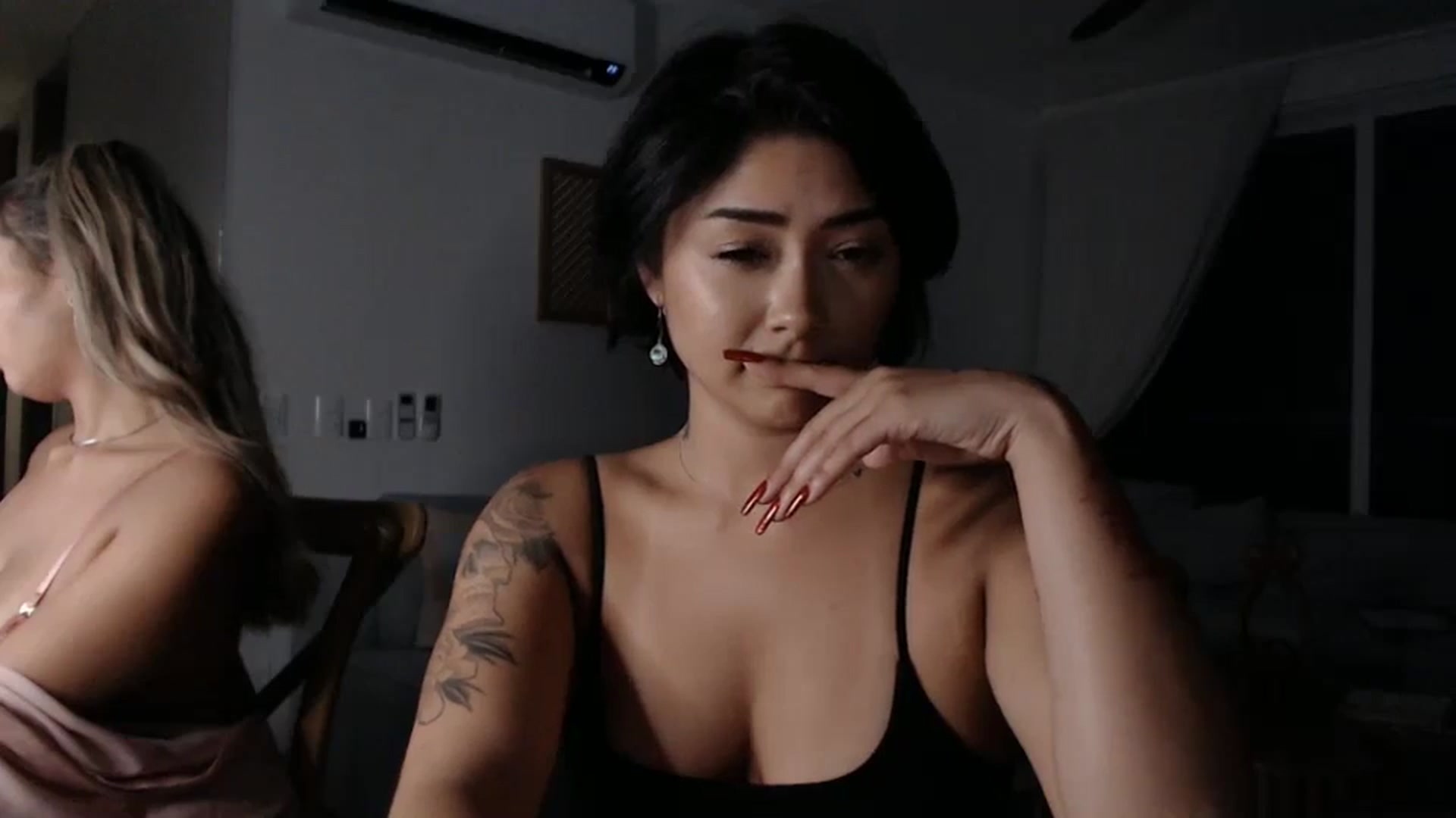 YourGoddessLu video thumbnail