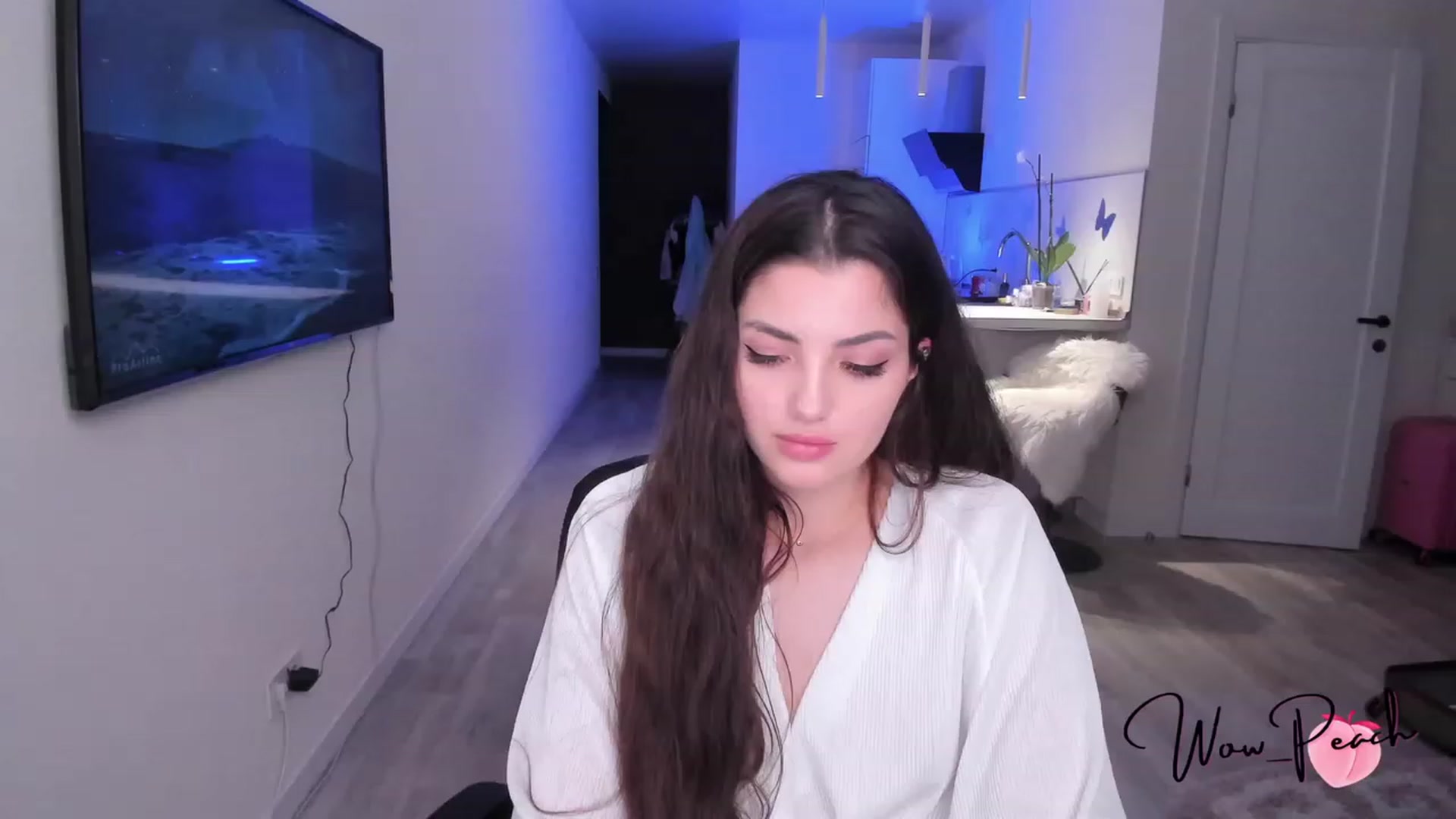 wow_peach video thumbnail