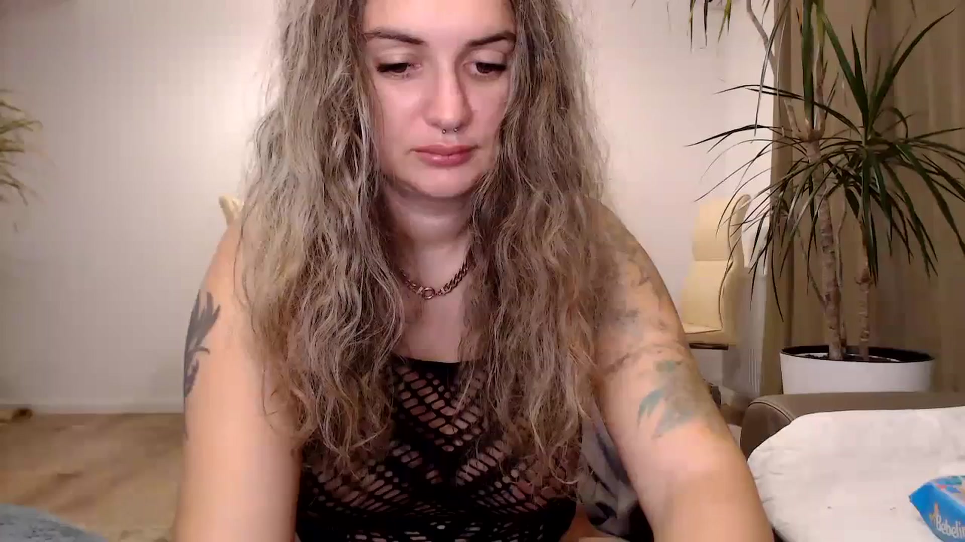 MissDivinna video thumbnail