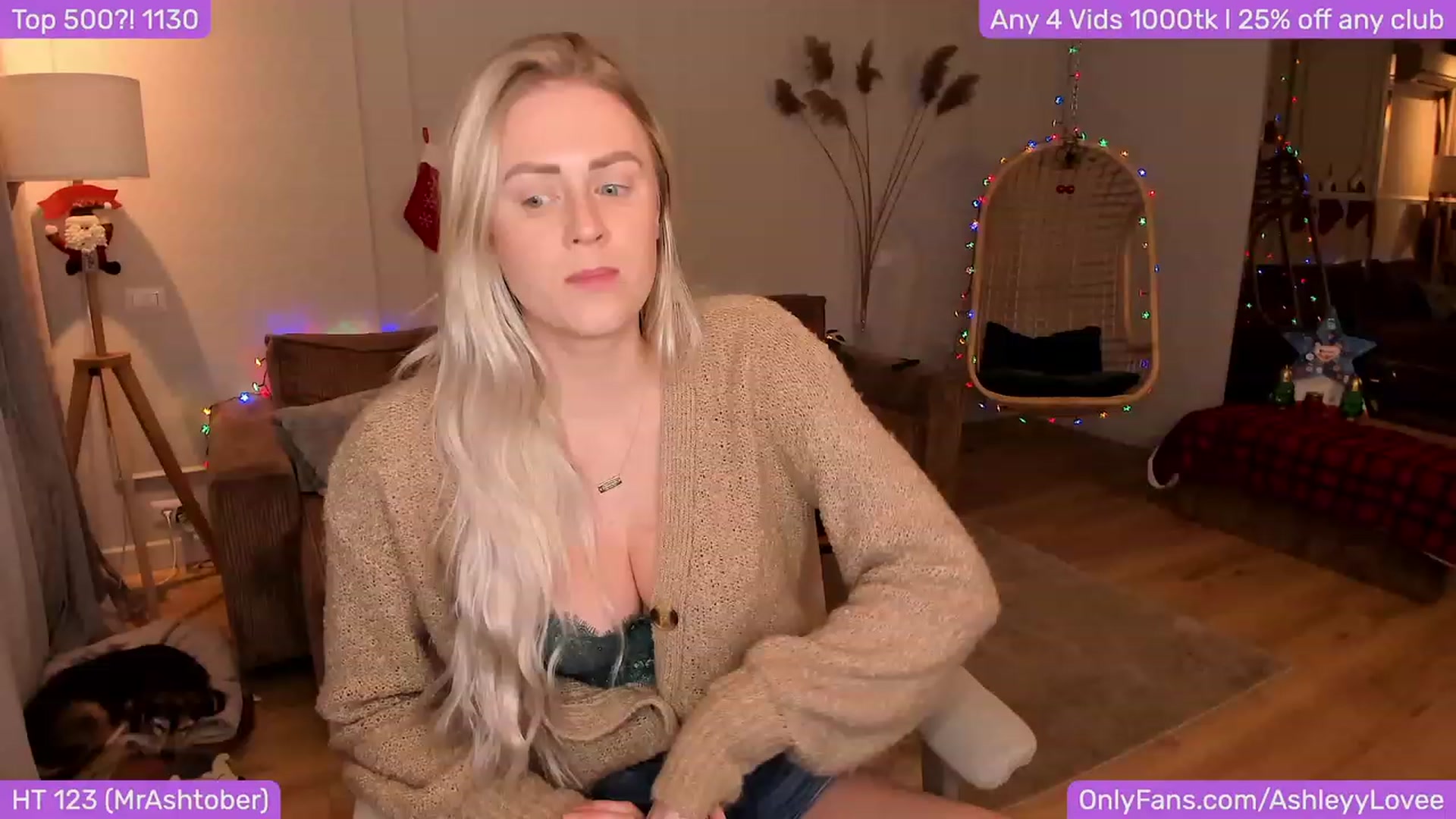 AshleyyLovee video thumbnail