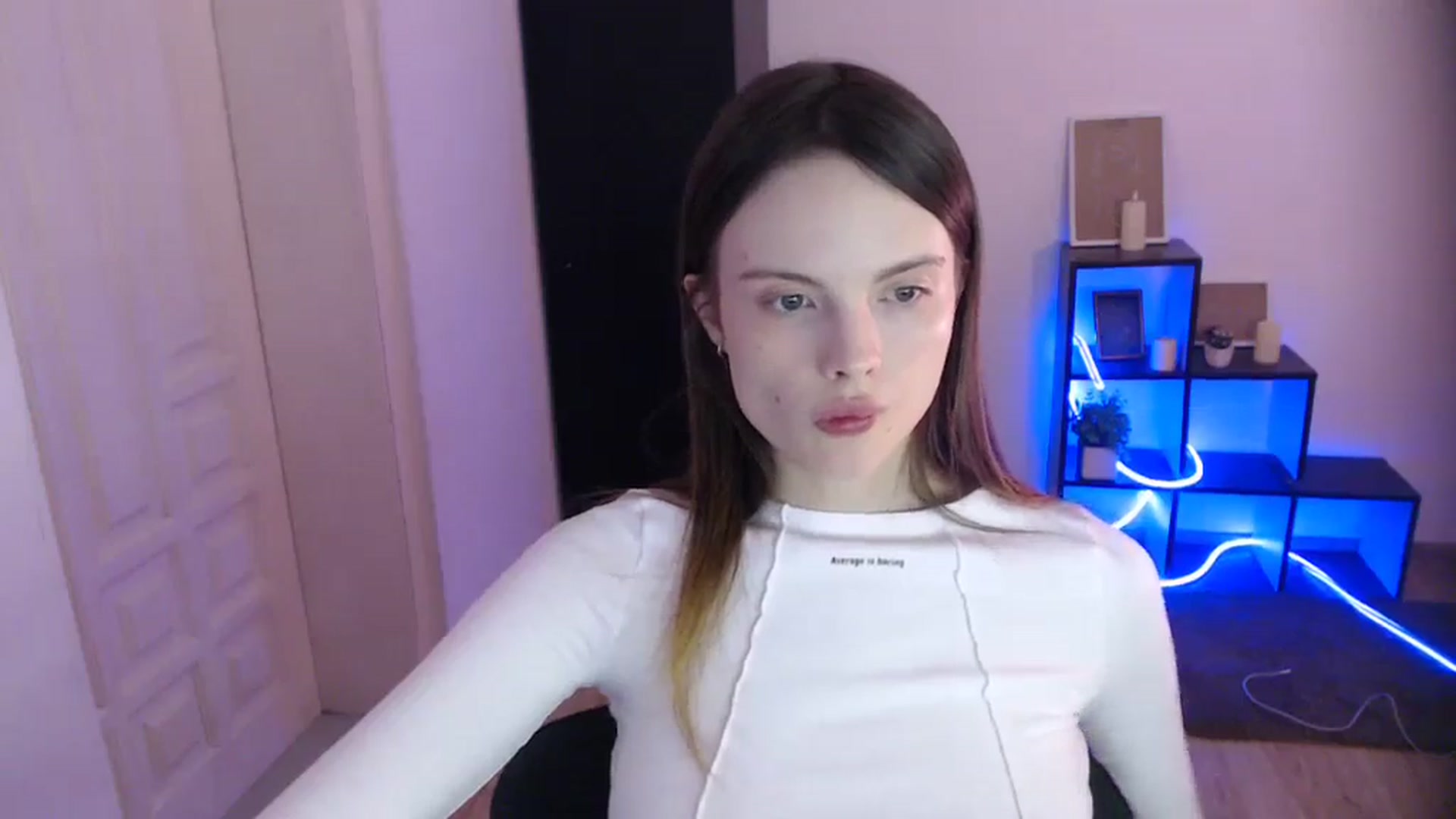 Ariella_ari video thumbnail