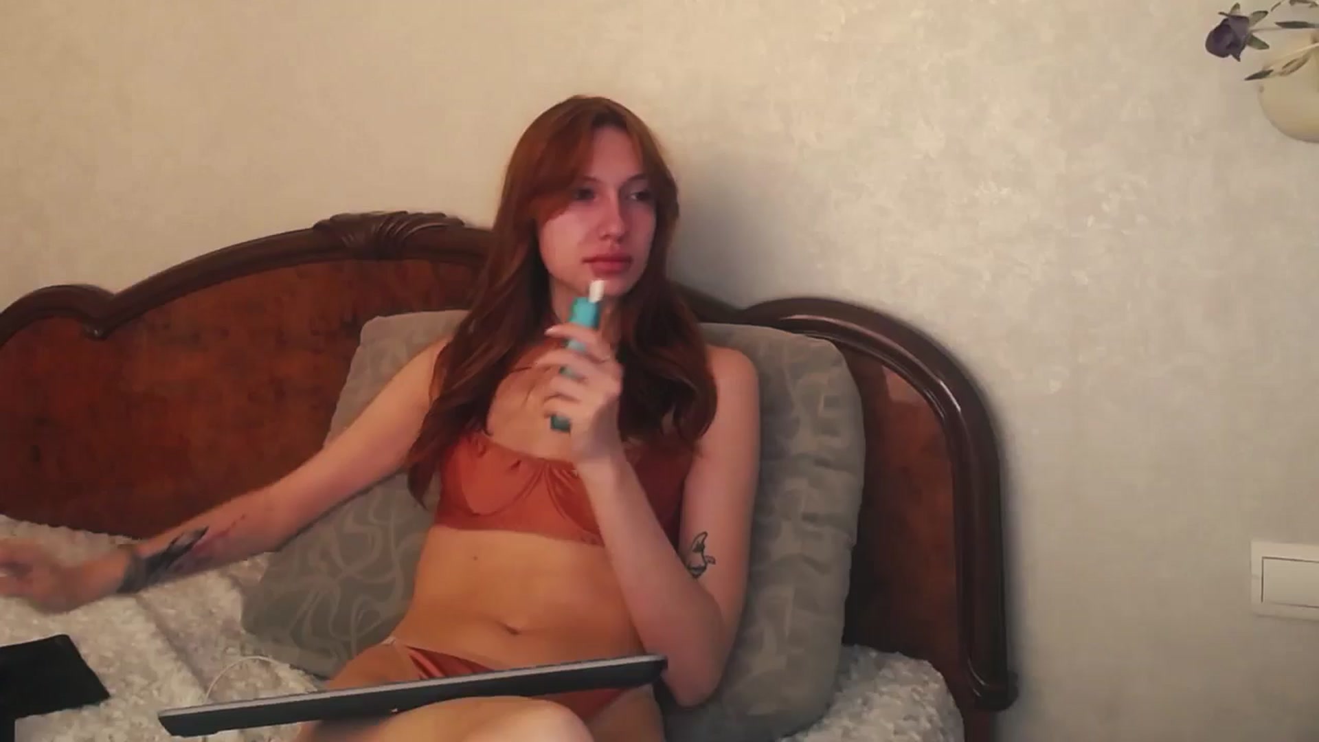 LovelyGin video thumbnail