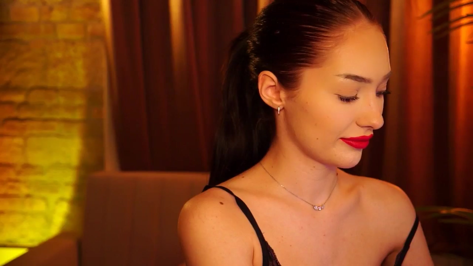 blackbee video thumbnail
