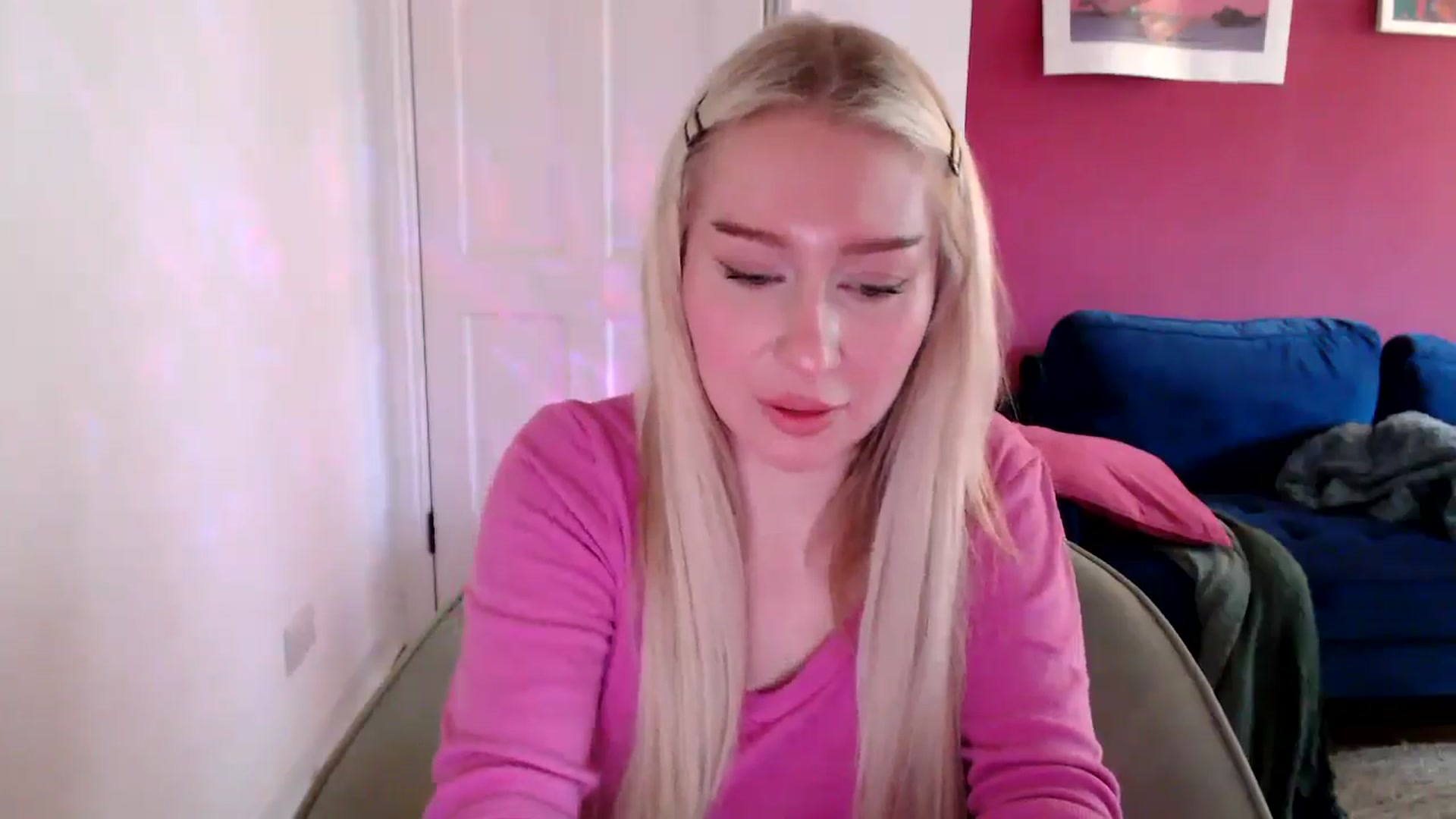 PetiteAvax video thumbnail