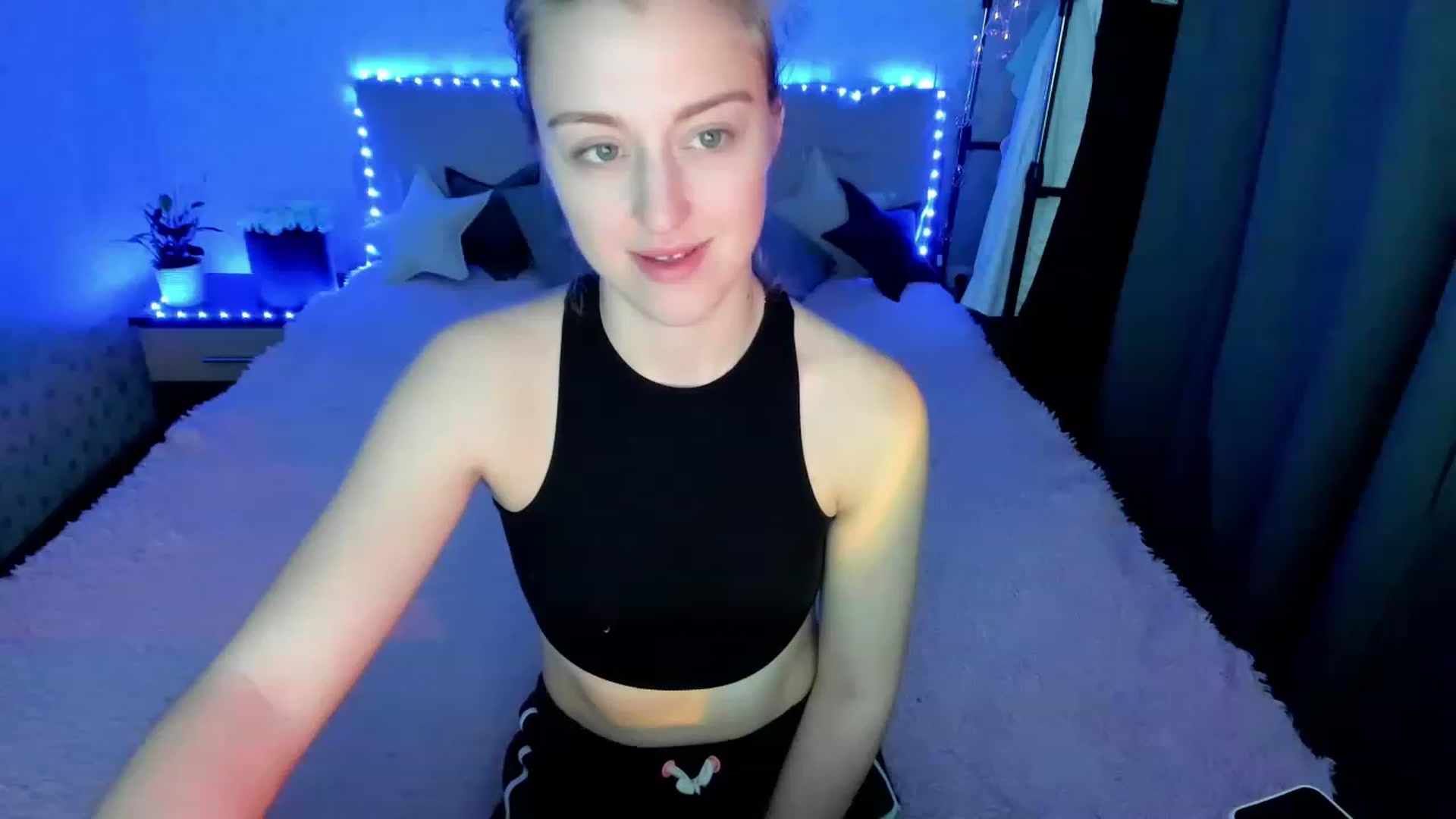 Karen_Le video thumbnail