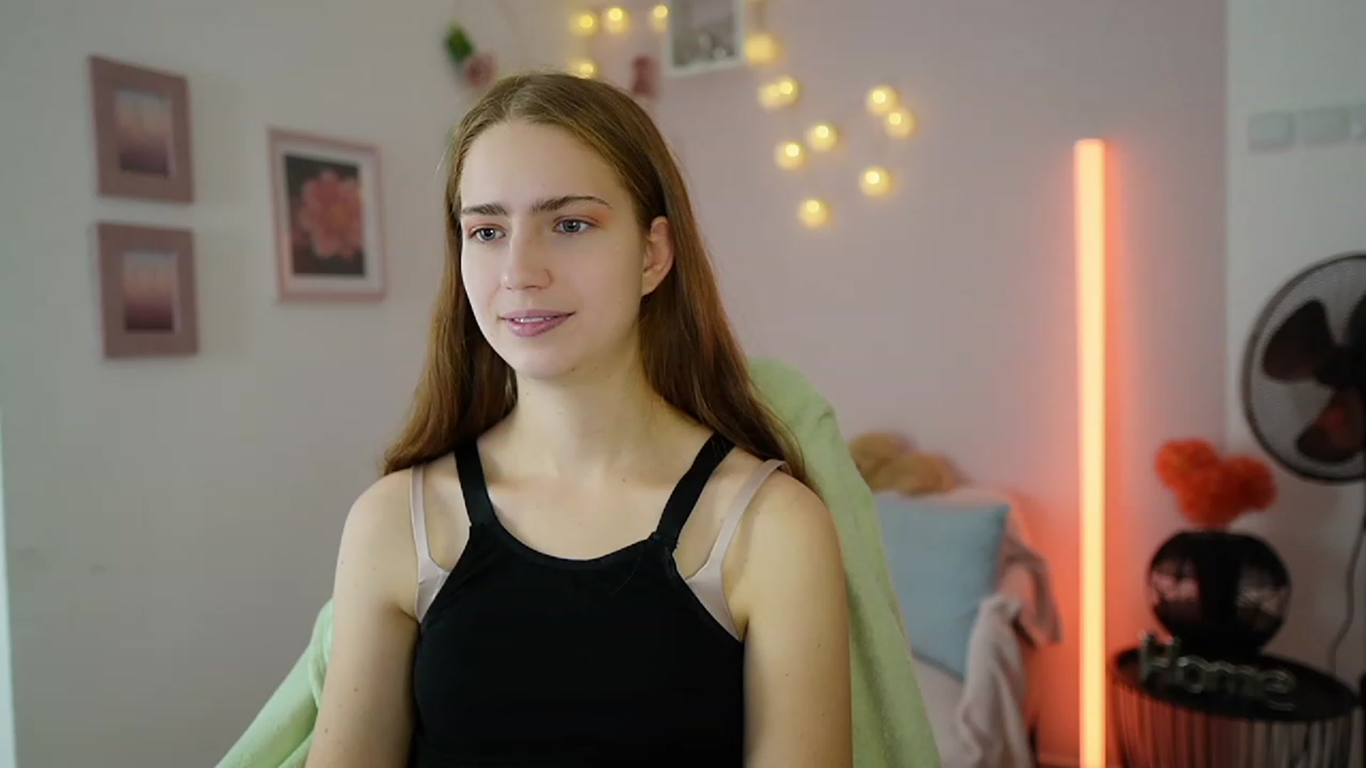 Naomi_Woods18 video thumbnail