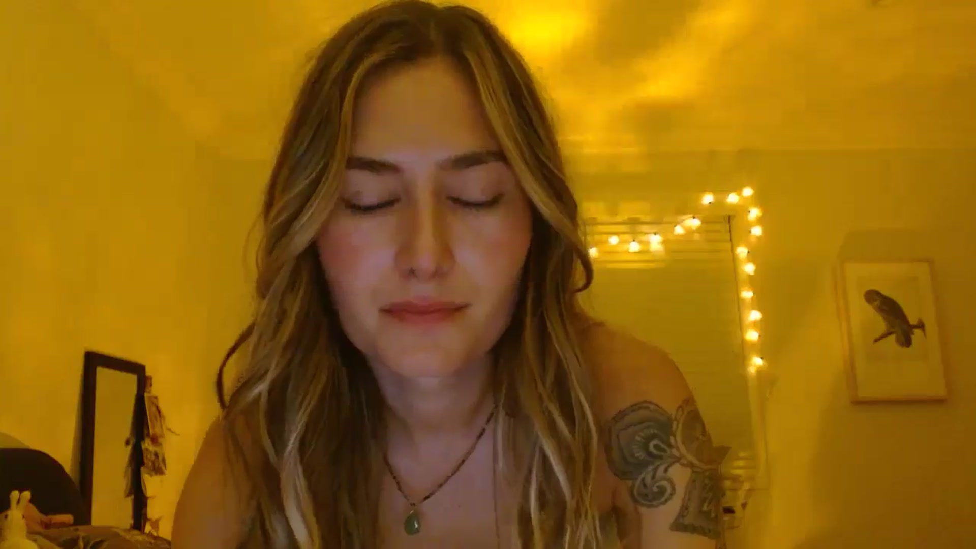 honey28 video thumbnail
