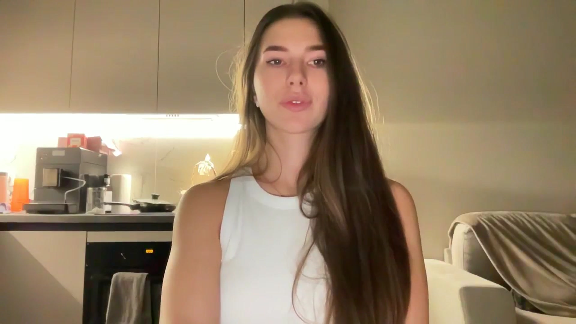 kissfreeze video thumbnail