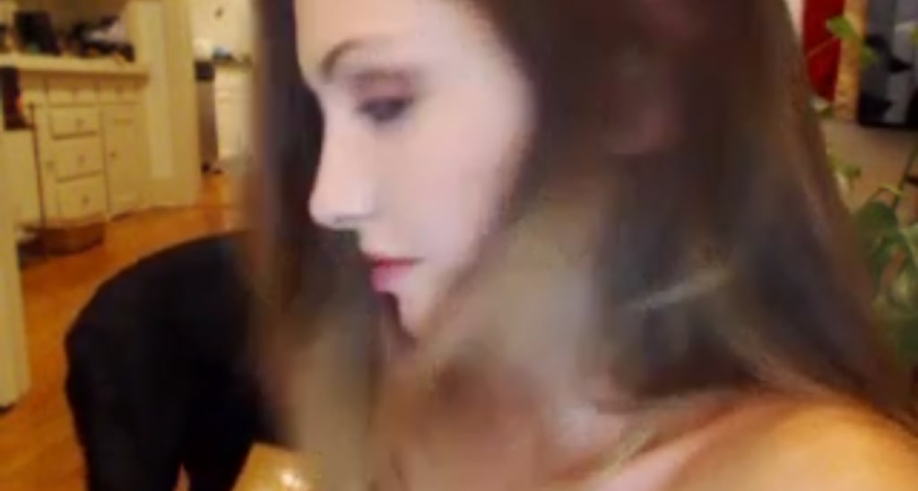 GiaPeach video thumbnail