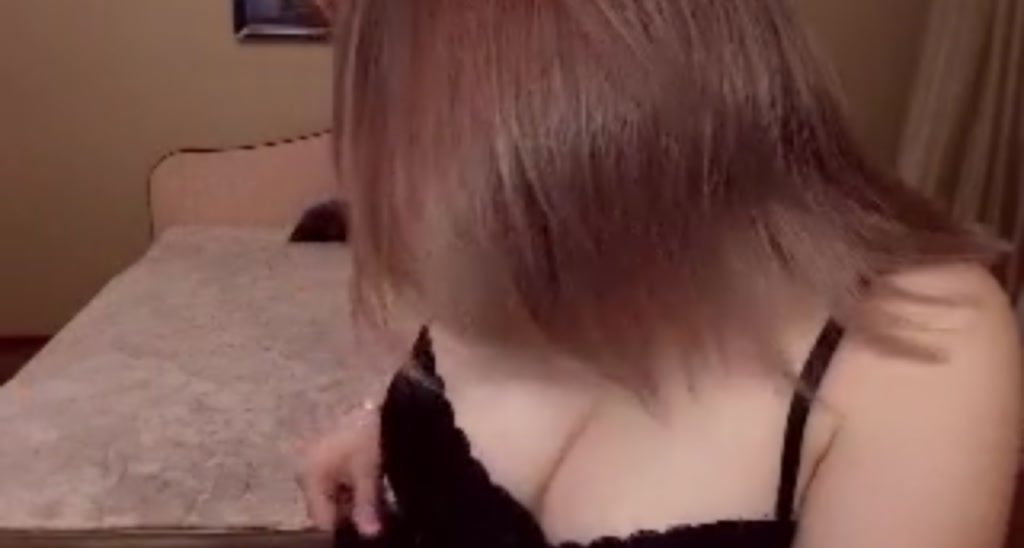 BellaGreat video thumbnail