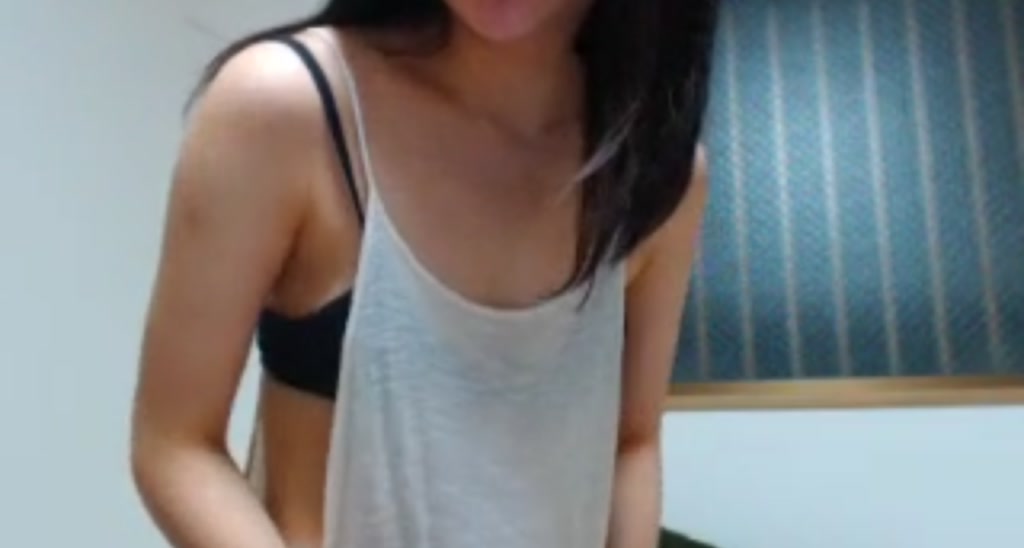 YuuuJPNgirl video thumbnail