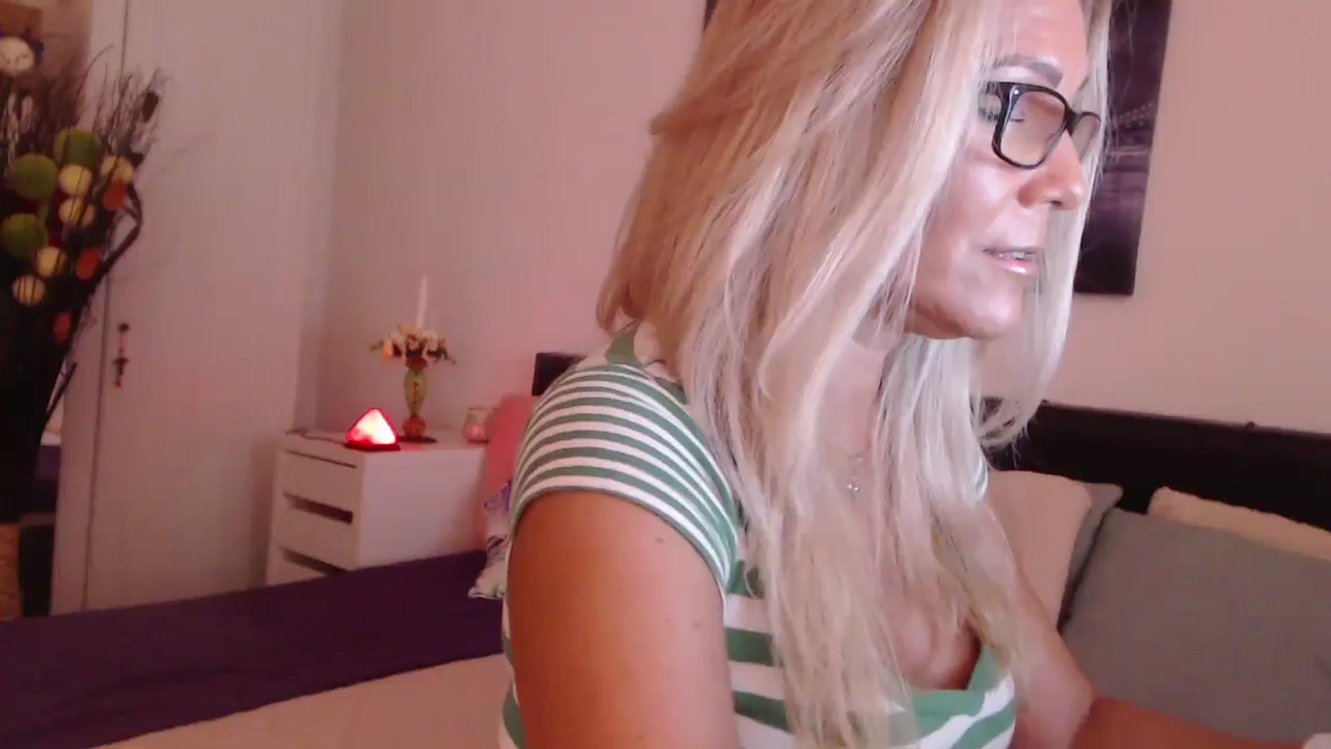 Reeya71 video thumbnail