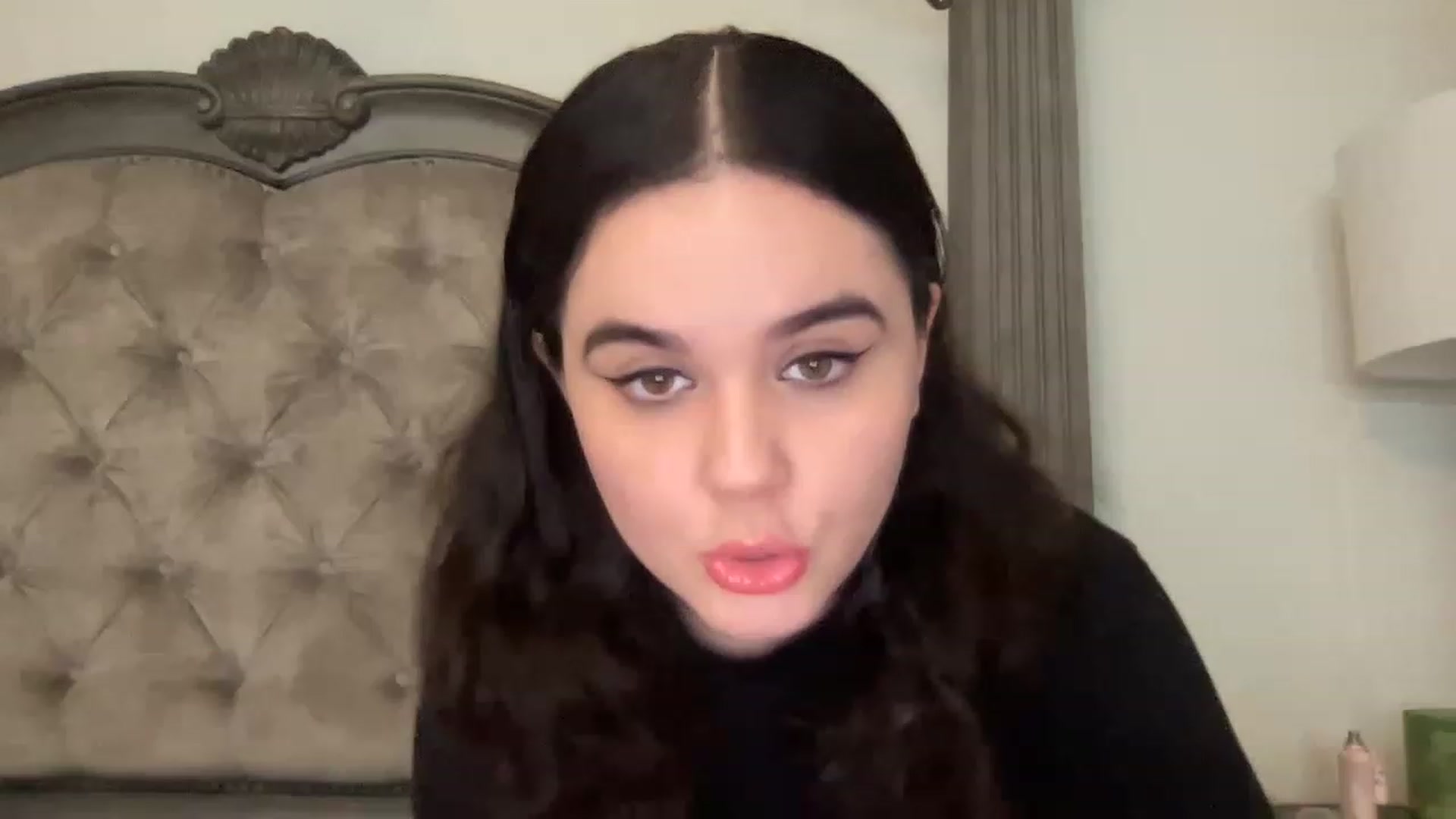 Giaislovely video thumbnail