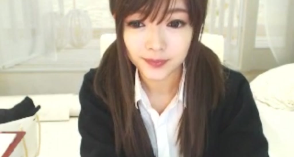 XxMayuka video thumbnail