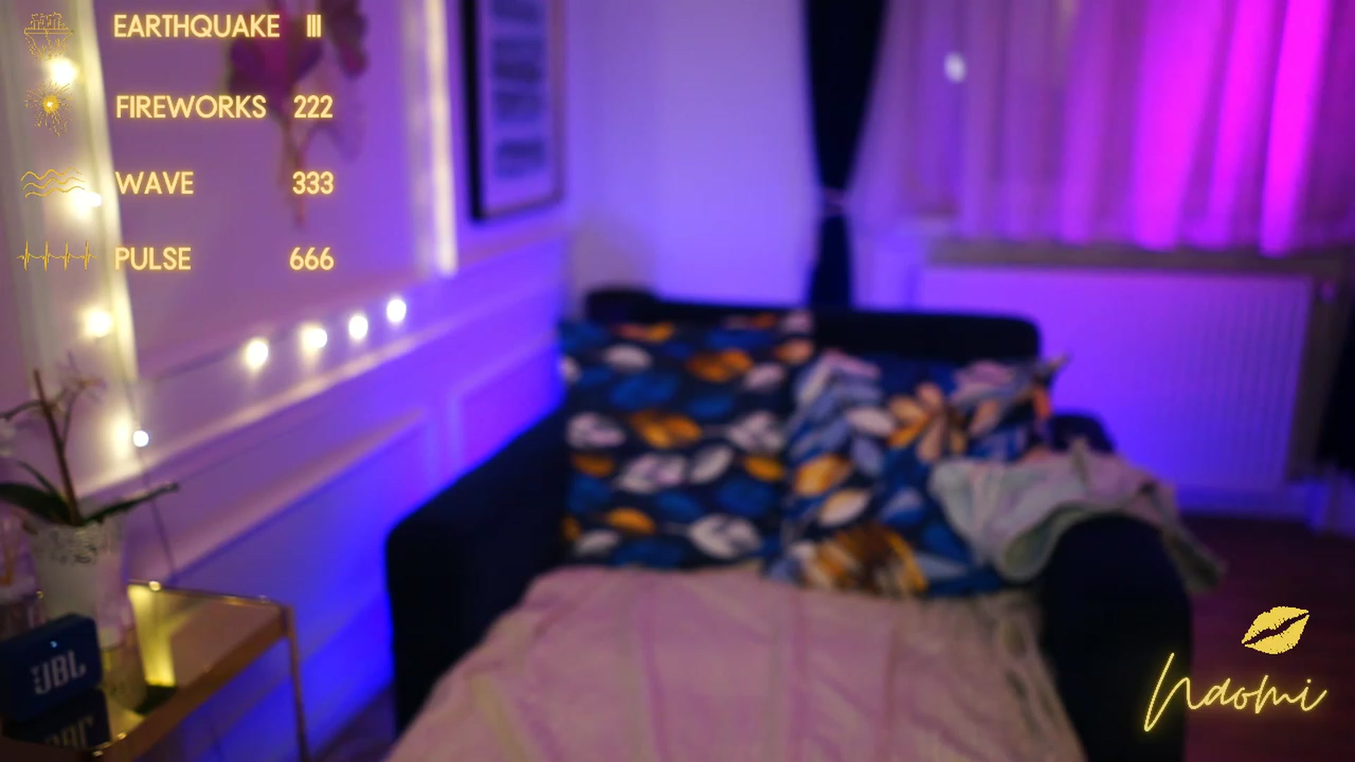 cinnabellee video thumbnail