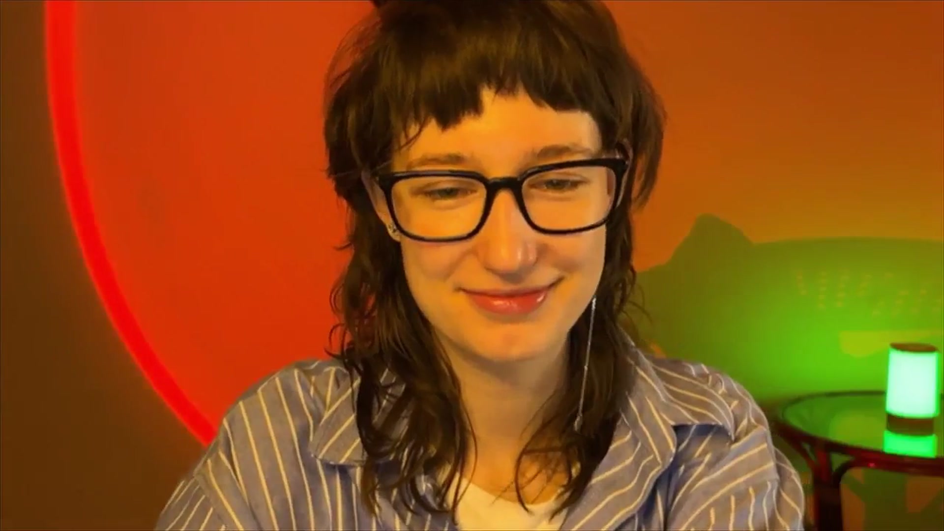 LoooneyTunes video thumbnail